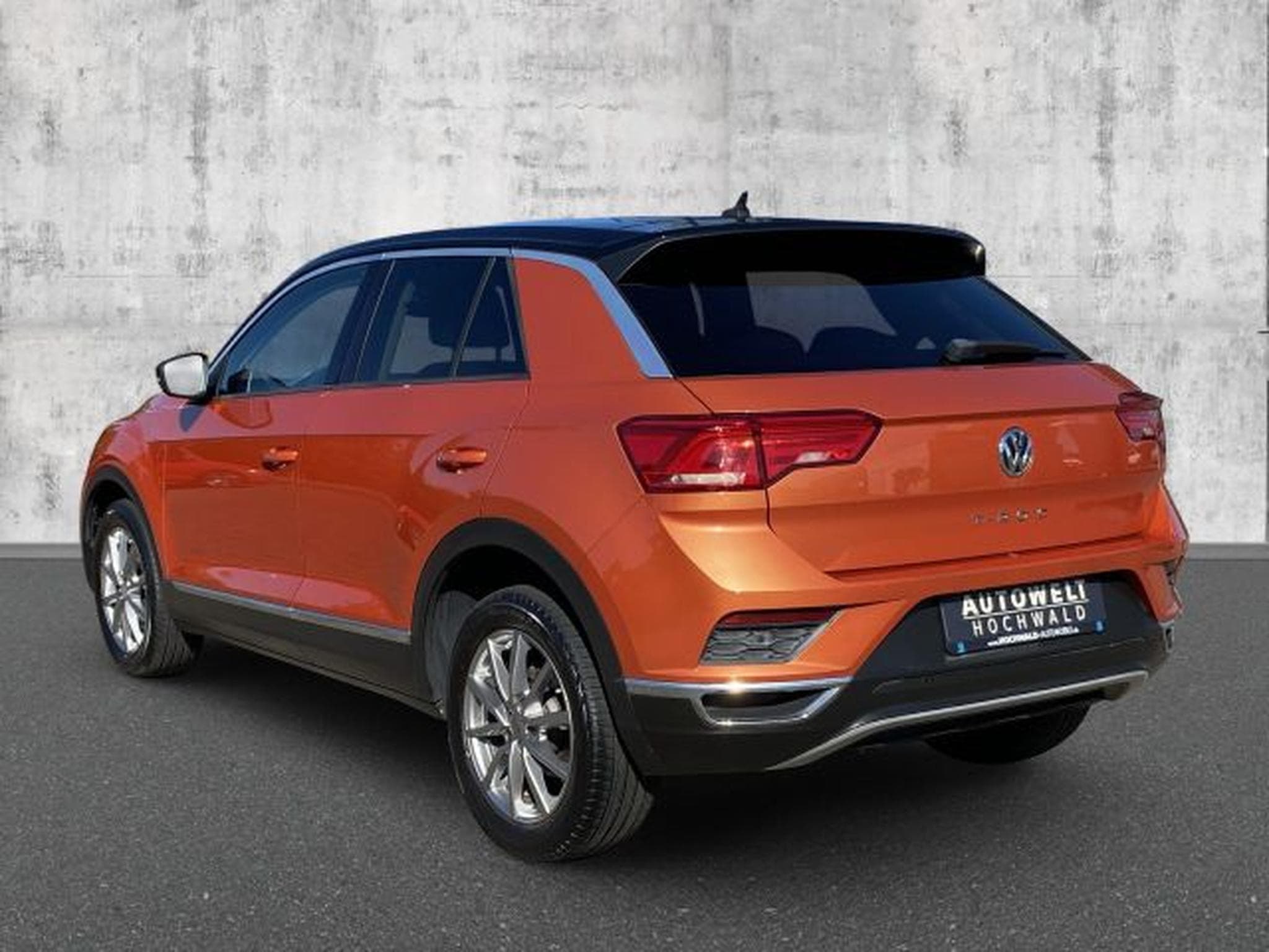 VW T-Roc T-Roc 1.5 TSI Style NAVI LED Assist+ ACC SHZG (2018) - Photo 3