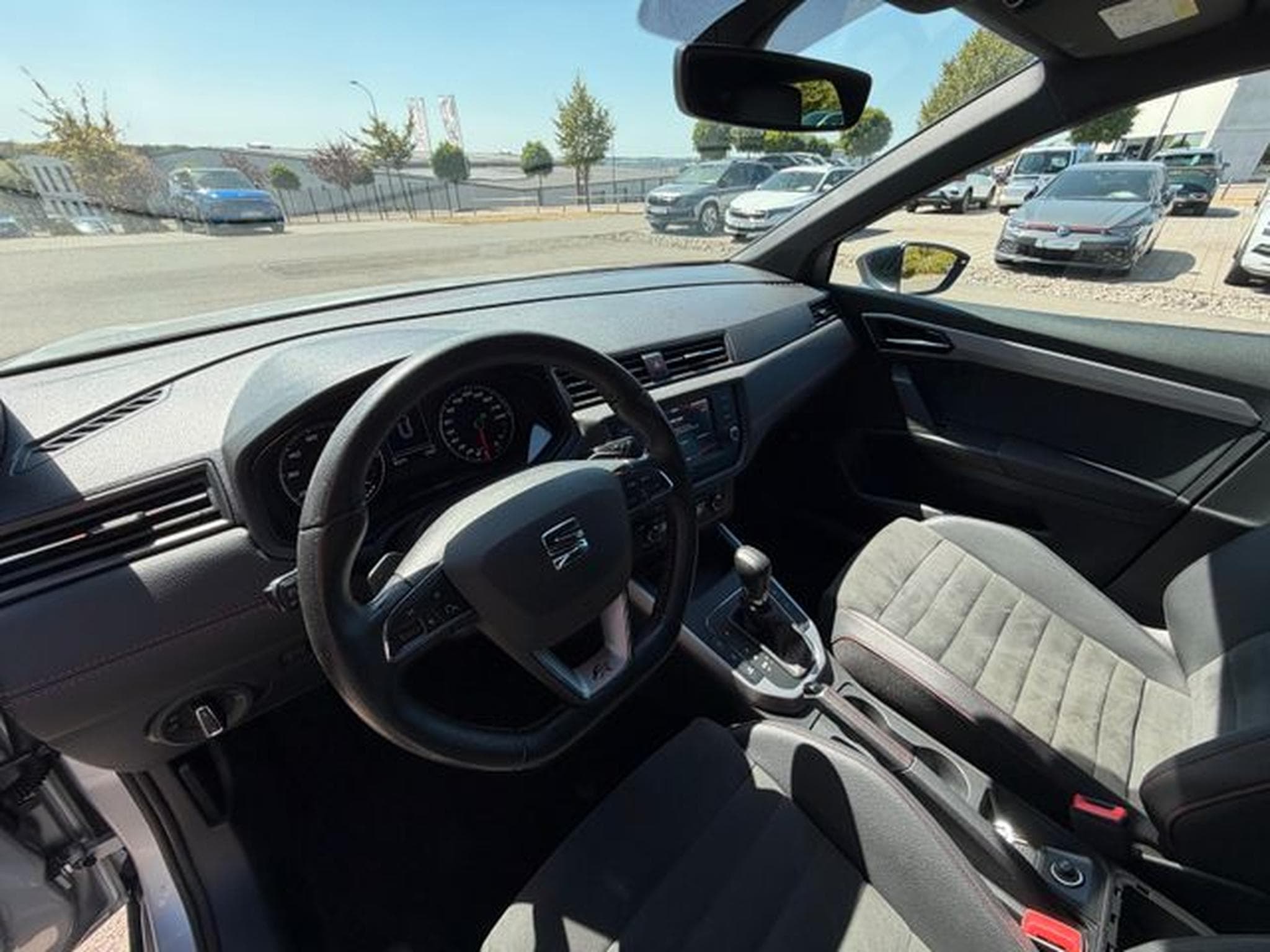 Seat Arona Arona FR DSG Sitzhz Teilleder Kamera Carplay (2020) - Foto 10