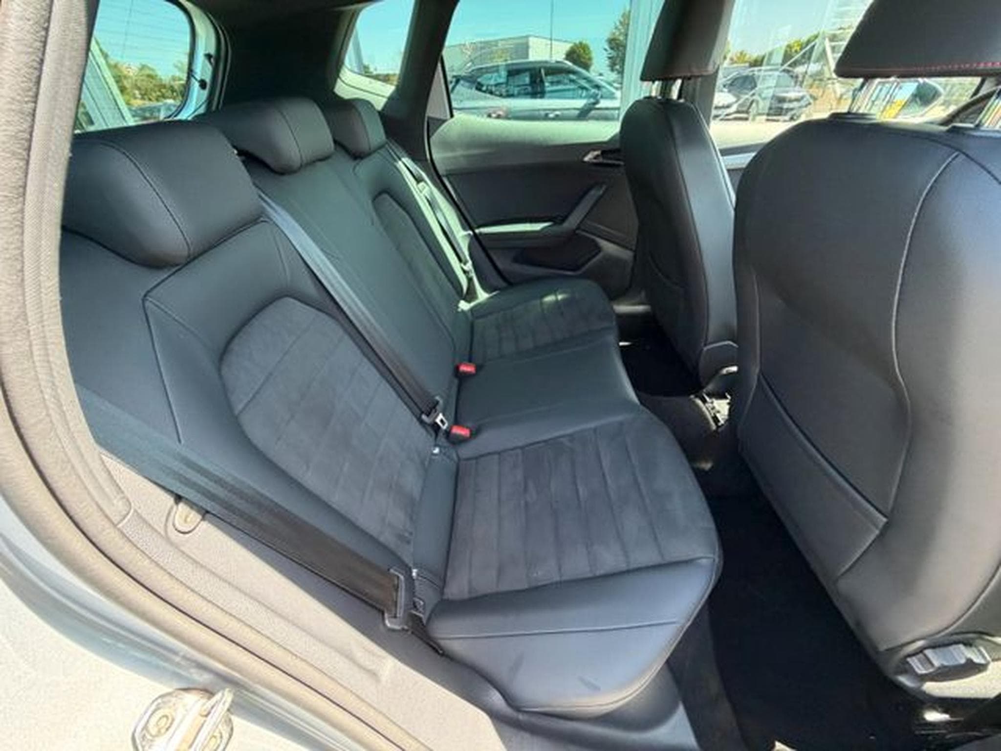 Seat Arona Arona FR DSG Sitzhz Teilleder Kamera Carplay (2020) - Foto 14