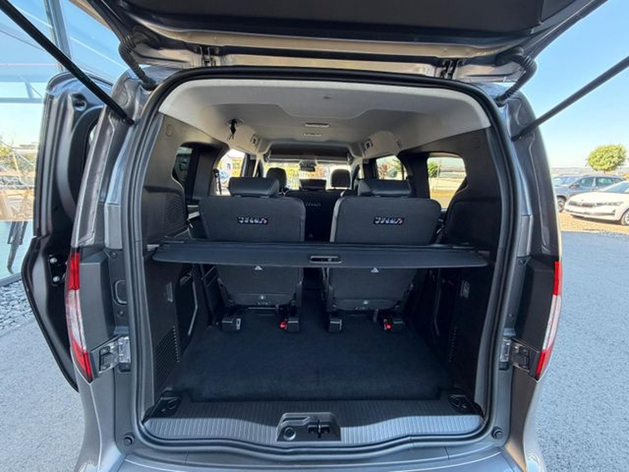 Mercedes T-Class T-Klasse 180 lang Progressive 7-Sitzer Leder Kam (2024) - Foto 15