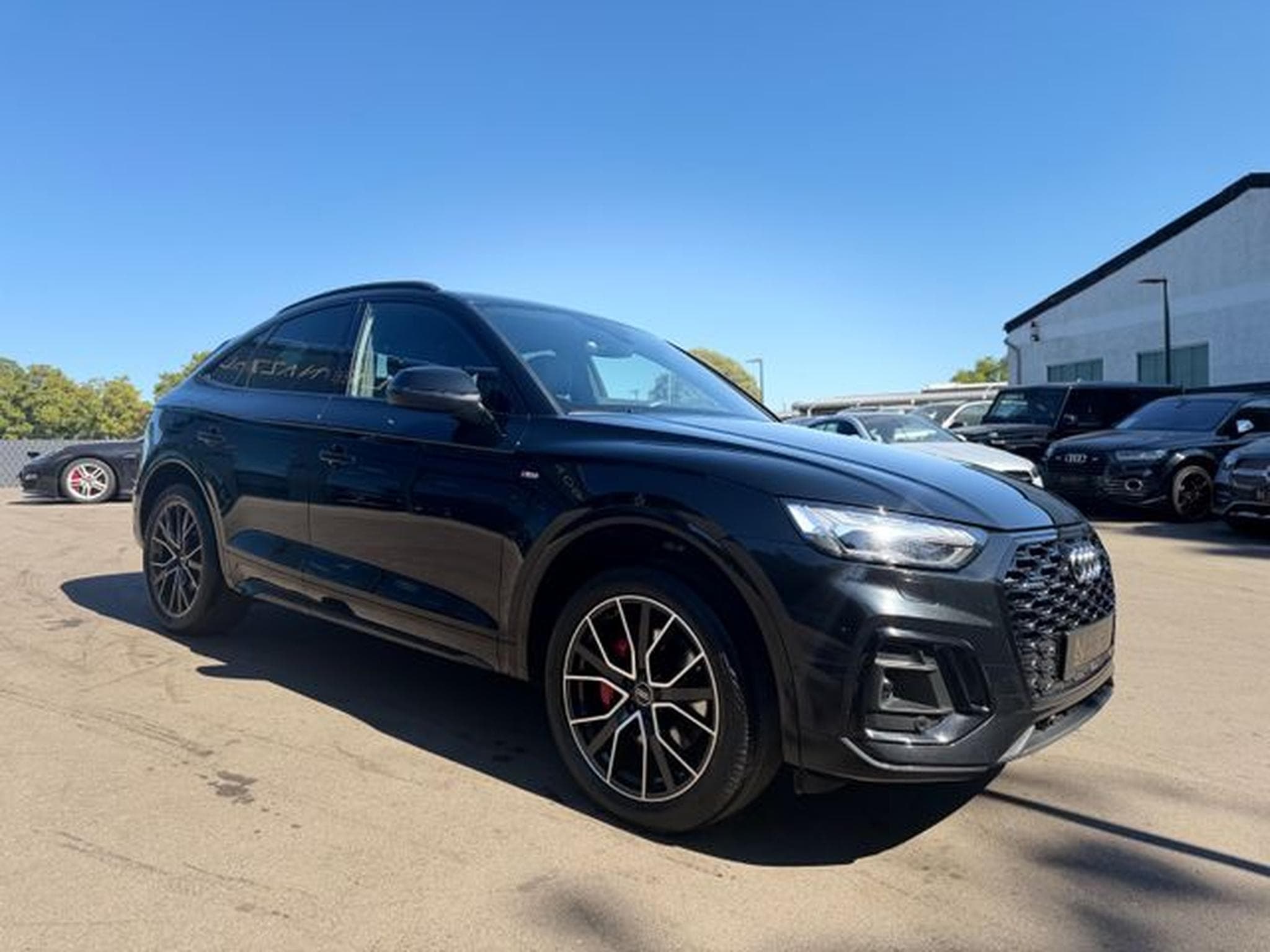 Audi Q5 Q5 SPORTBACK 55TFSI E QUATTRO 3xS-LINE SPORT+* (2022) - Foto 5