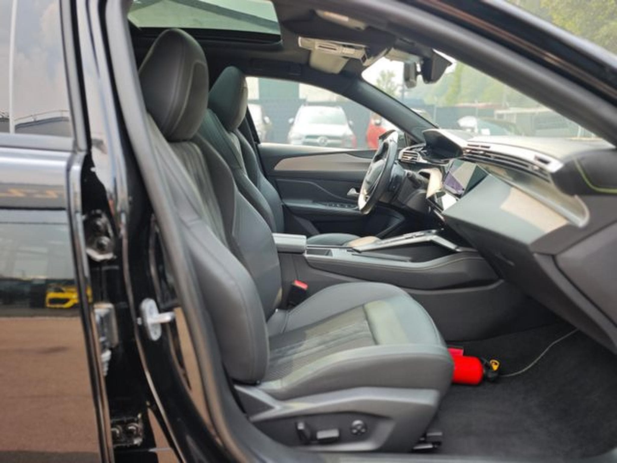 Peugeot 408 408 PURETECH 130 GT *AUT*ASSIST*LED*KAM*NAVI* (2023) - Photo 15