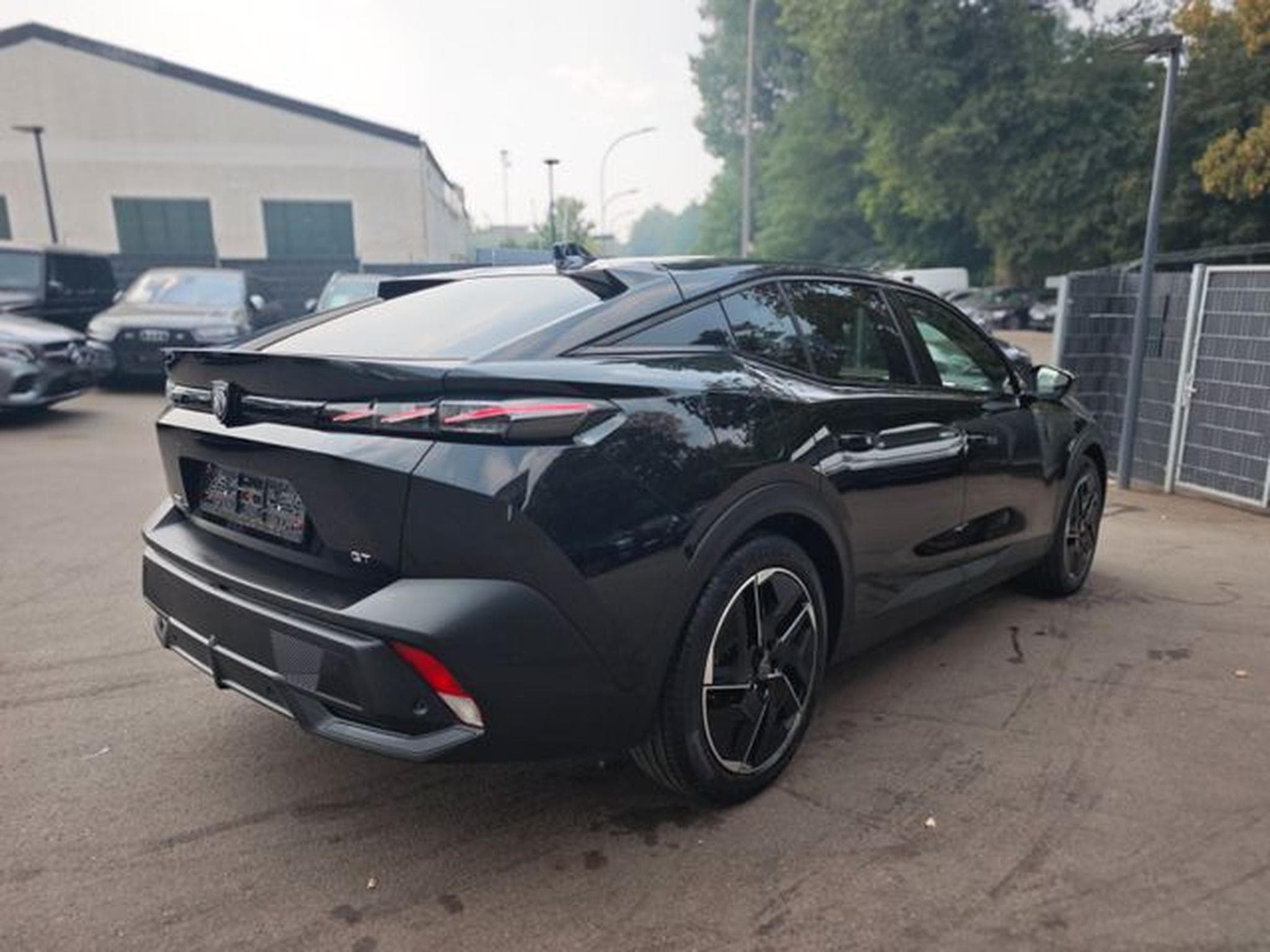Peugeot 408 408 PURETECH 130 GT *AUT*ASSIST*LED*KAM*NAVI* (2023) - Photo 6