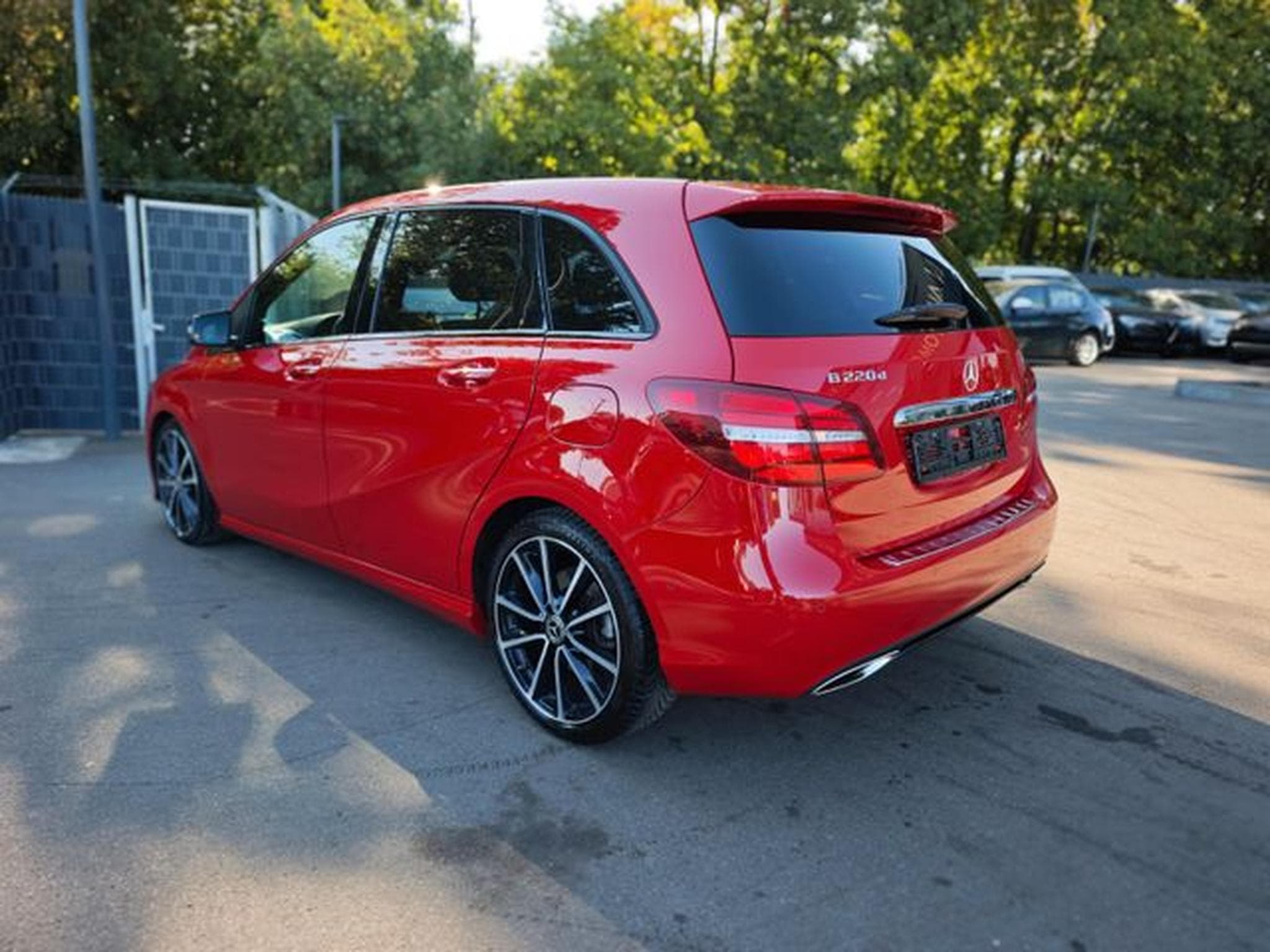 Mercedes B 220 B 220 D EDITION*URBAN*AUTOMATIK*KAMERA*NIGHT* (2017) - Foto 7