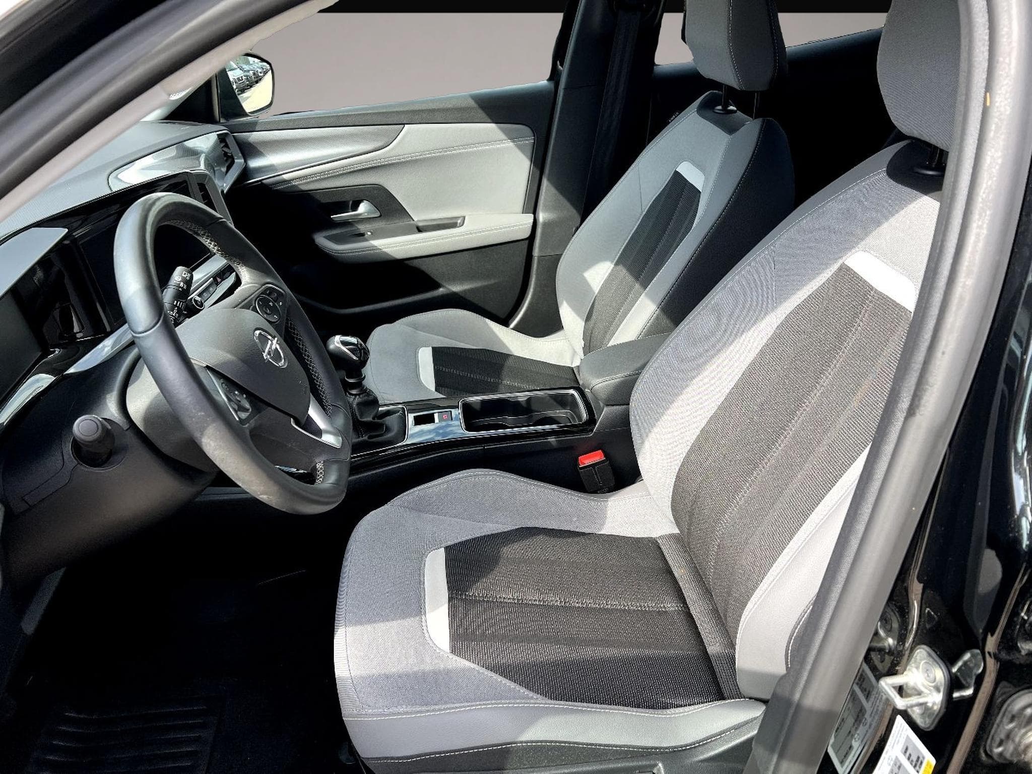 Opel Mokka (2023) - Foto 7