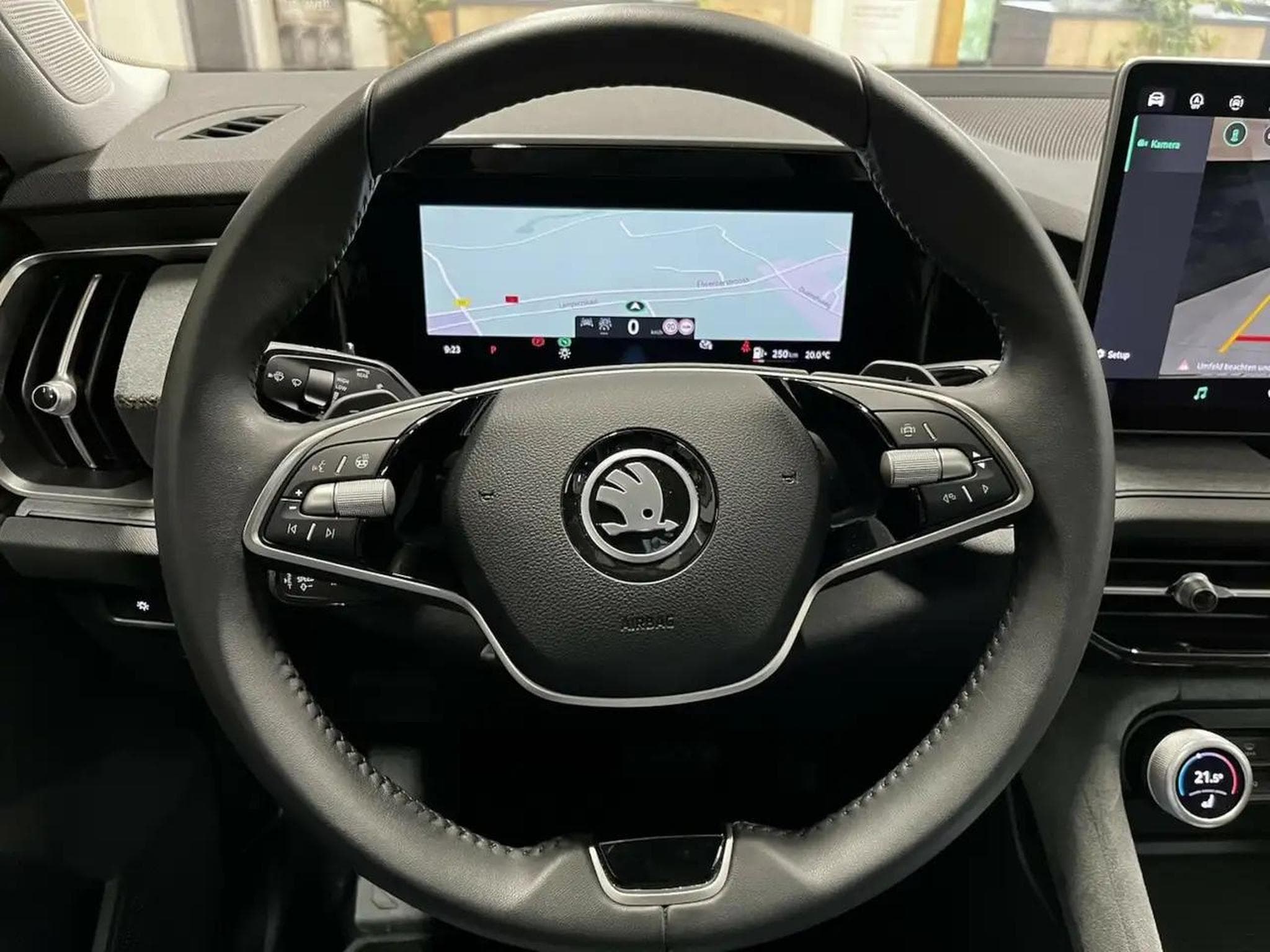 Skoda Kodiaq (2024) - Foto 11