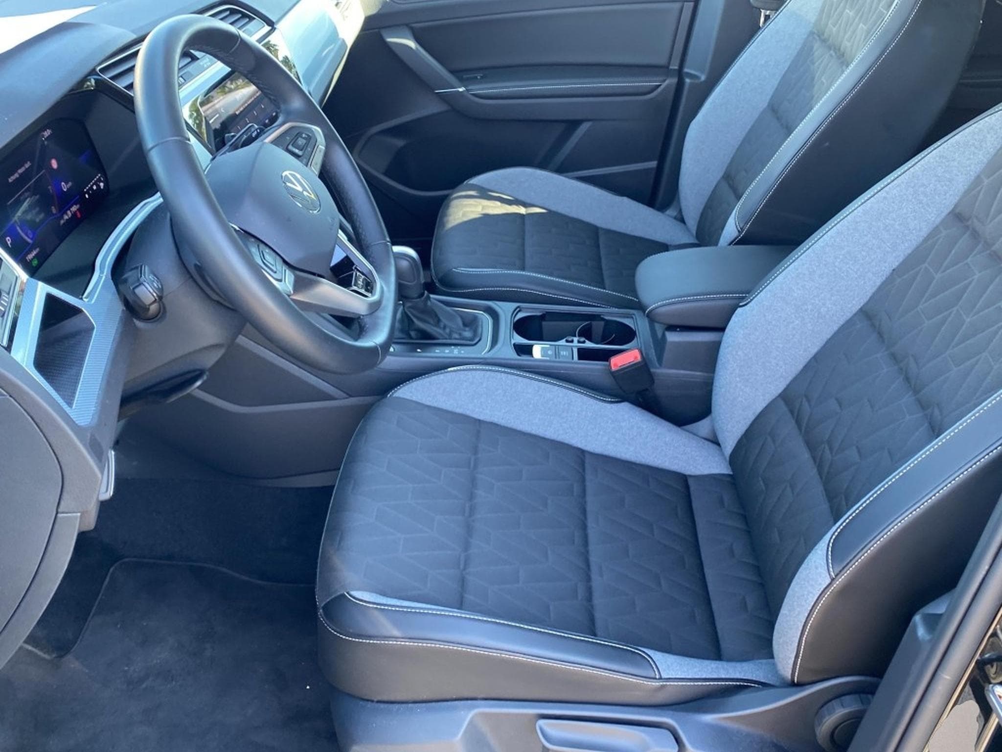 VW Touran (2026) - Foto 6