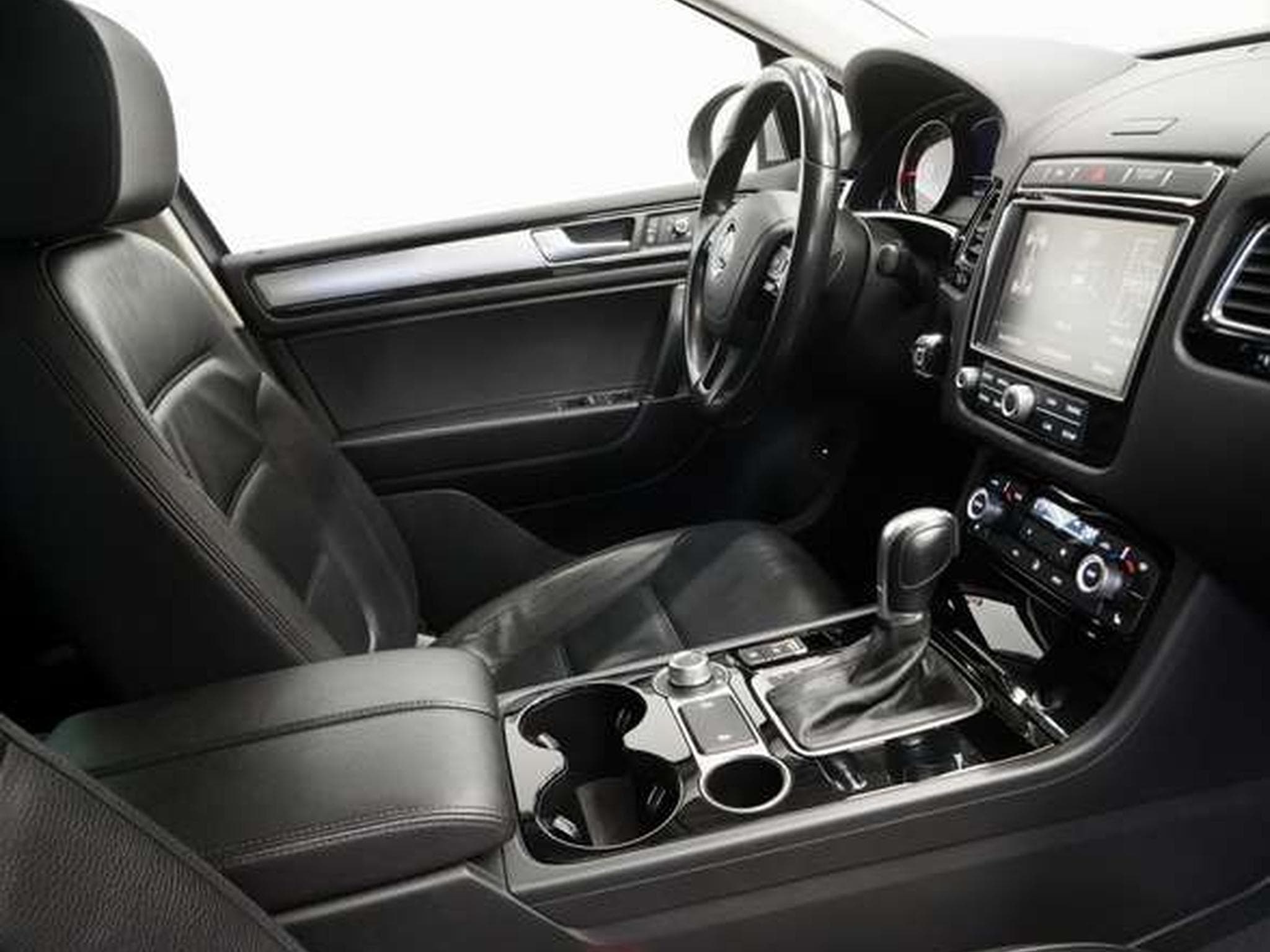 VW Touareg V6 TDI Terrain Tech 4M *19 *AHK *Leder (2015) - Photo 12