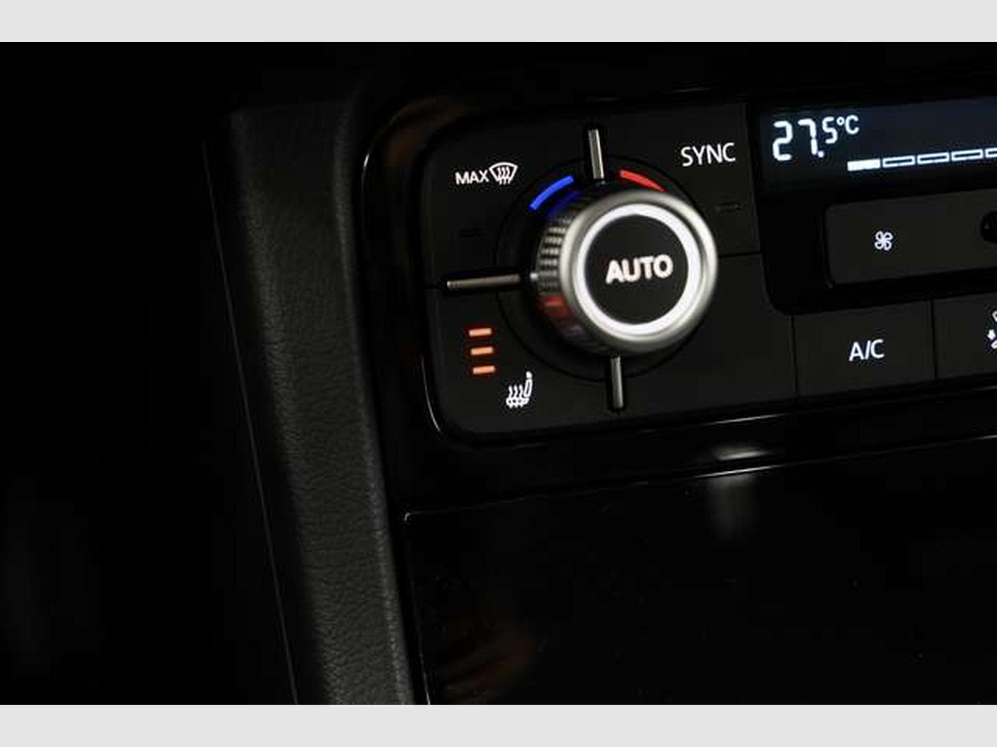 VW Touareg V6 TDI Terrain Tech 4M *19 *AHK *Leder (2015) - Photo 26