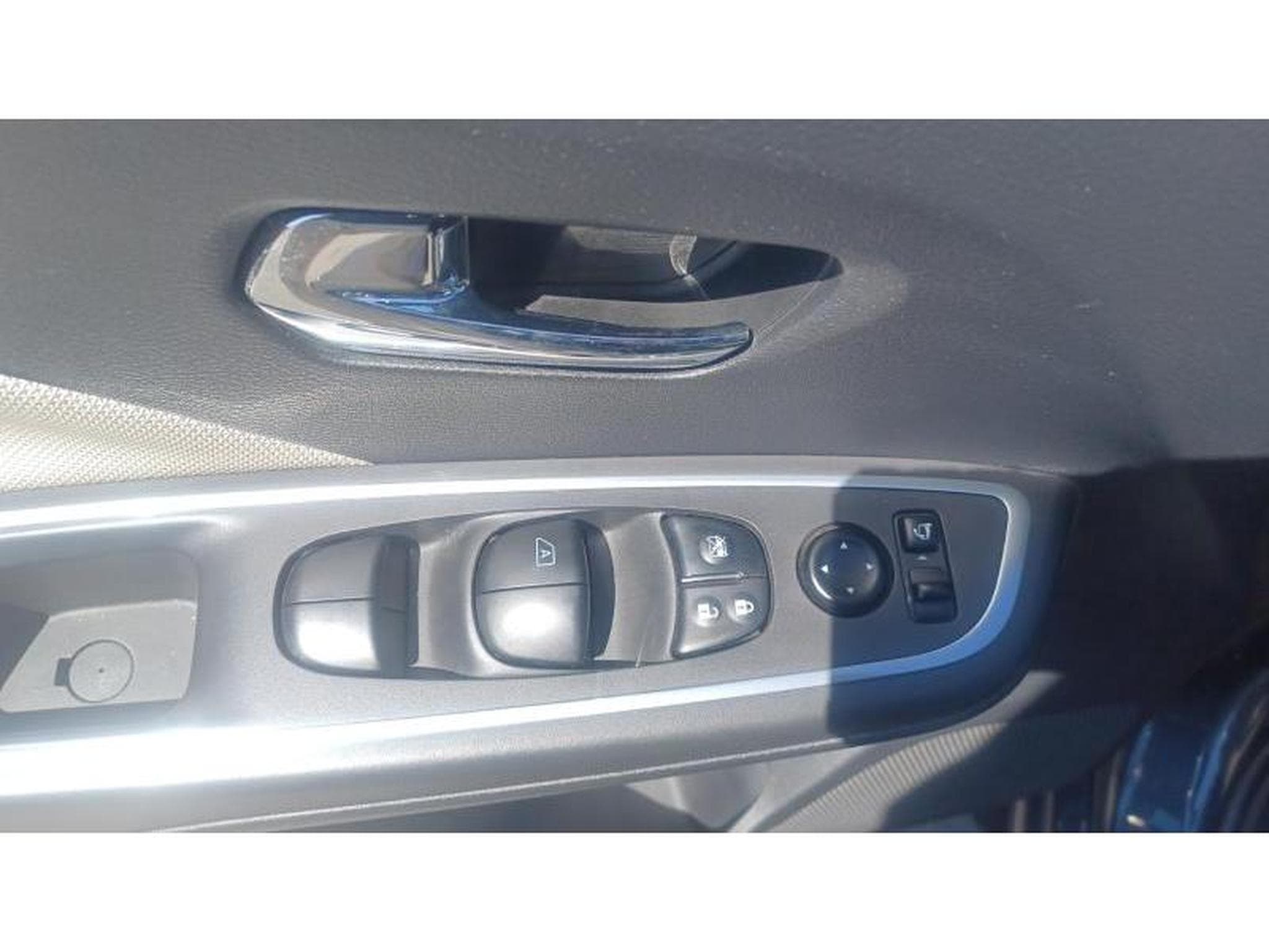 Nissan Micra A05 (2019) - Foto 21