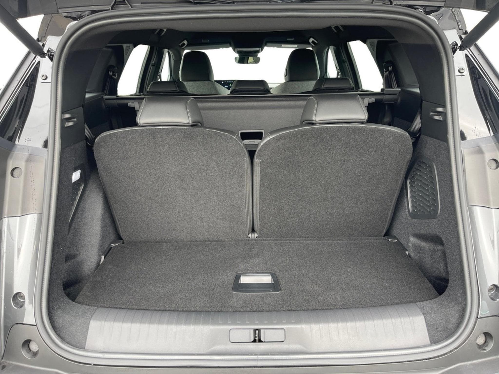 Peugeot 5008 1.2 PureTech 146 e-DSC6 GT (2026) - Foto 12