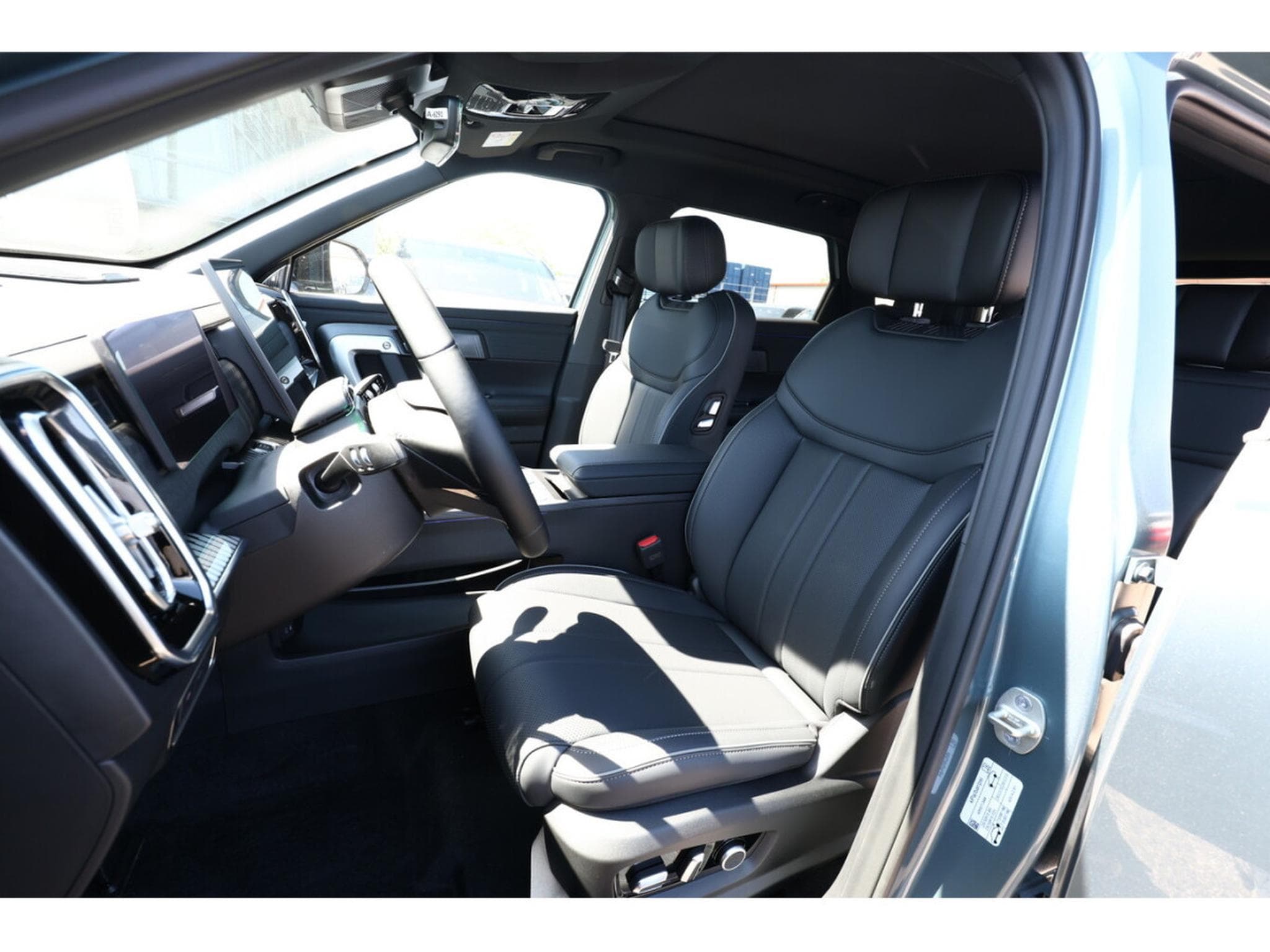 Jaecoo 7 1.6 T-GDI 145  AUTO Exclusive 4x4 (2026) - Foto 7
