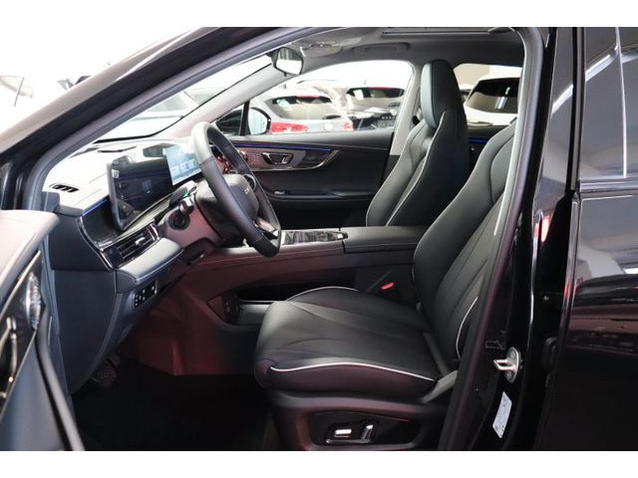 Omoda 5 1.6 T-GDI 147 DCT Premium (2025) - Foto 6
