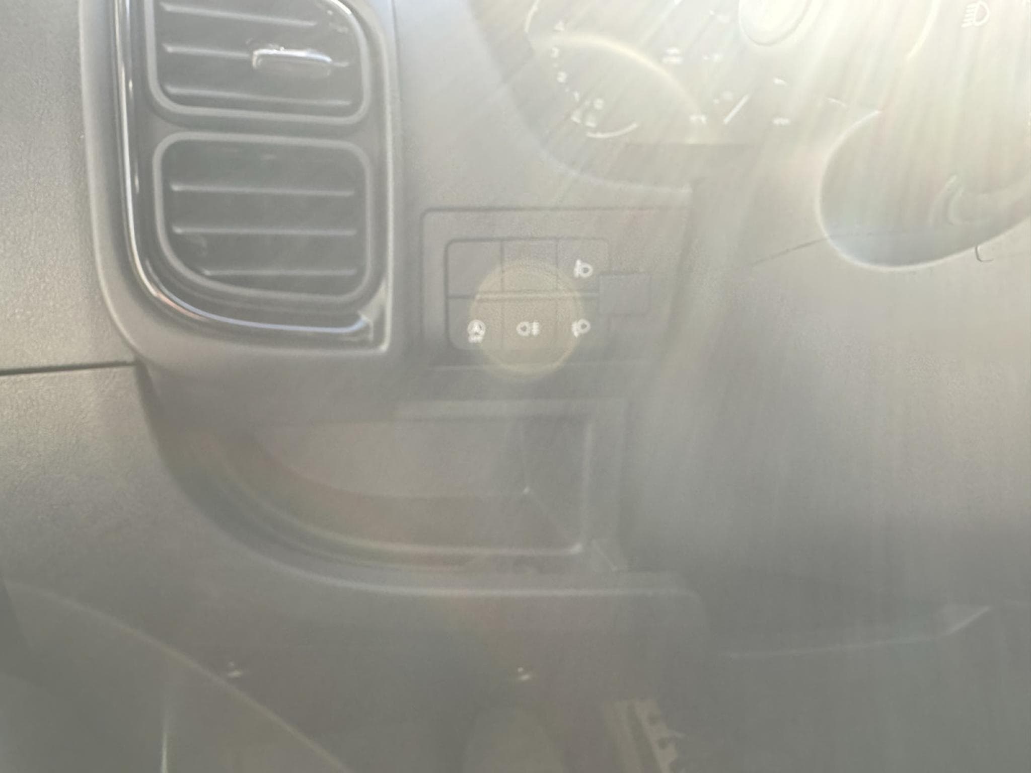 Fiat Ducato 2.2 Mjet 140  AT L2H2 (2025) - Foto 19
