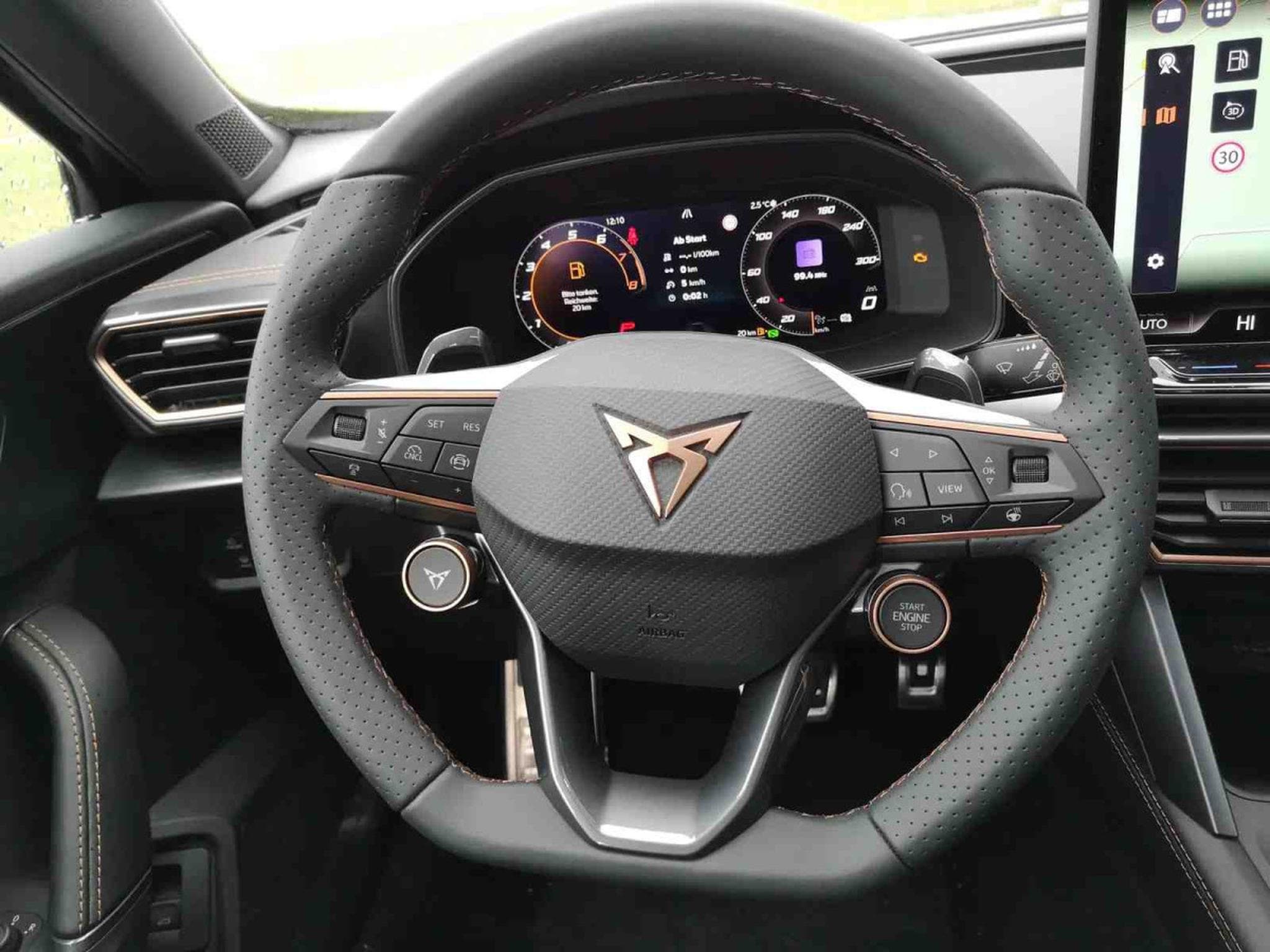 Cupra Formentor 2.0 TSi DSG 333 Facelift 4DRIVE (2025) - Foto 8