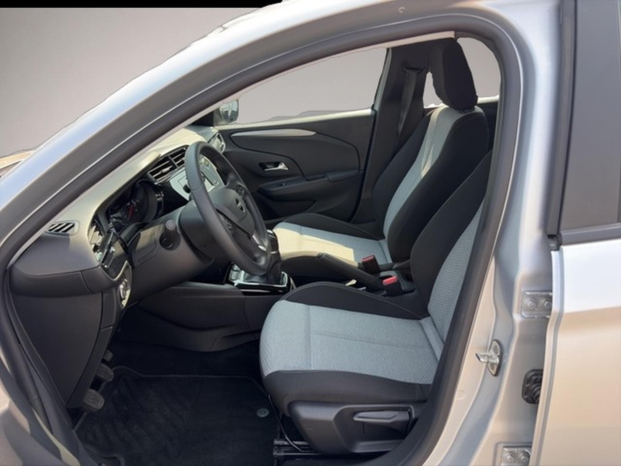 Opel Corsa (2024) - Foto 7