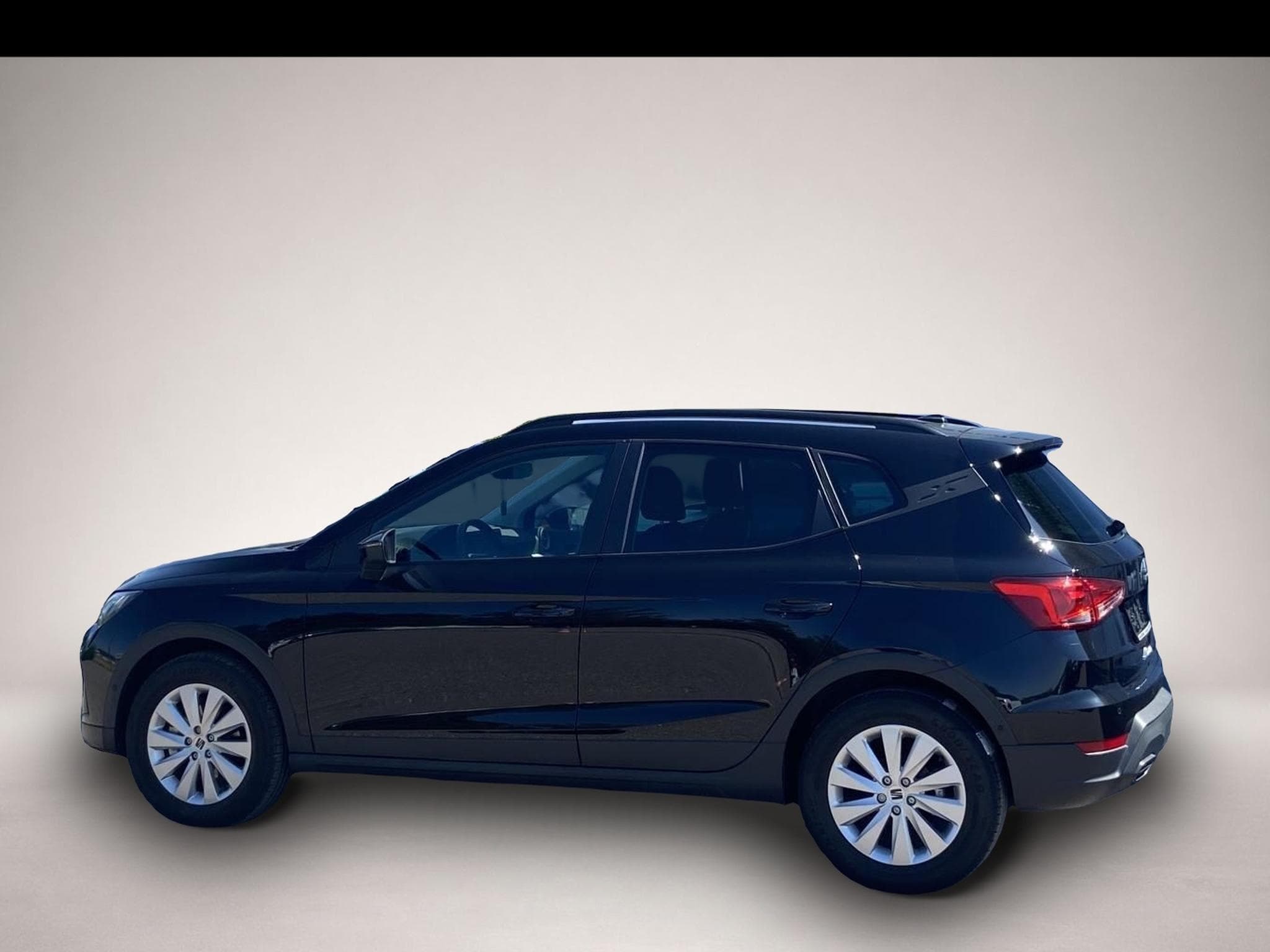 Seat Arona (2023) - Photo 3