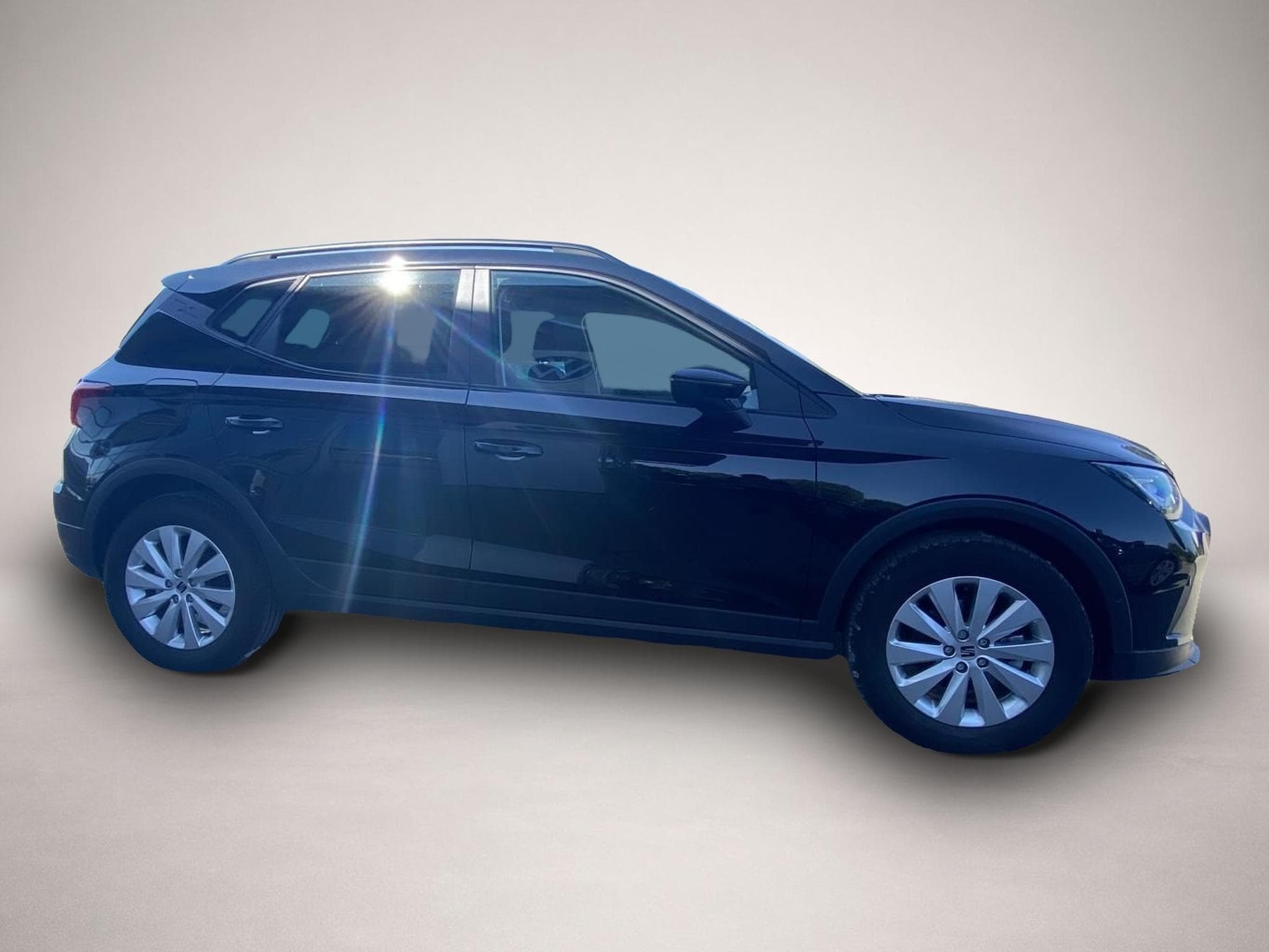 Seat Arona (2023) - Photo 6
