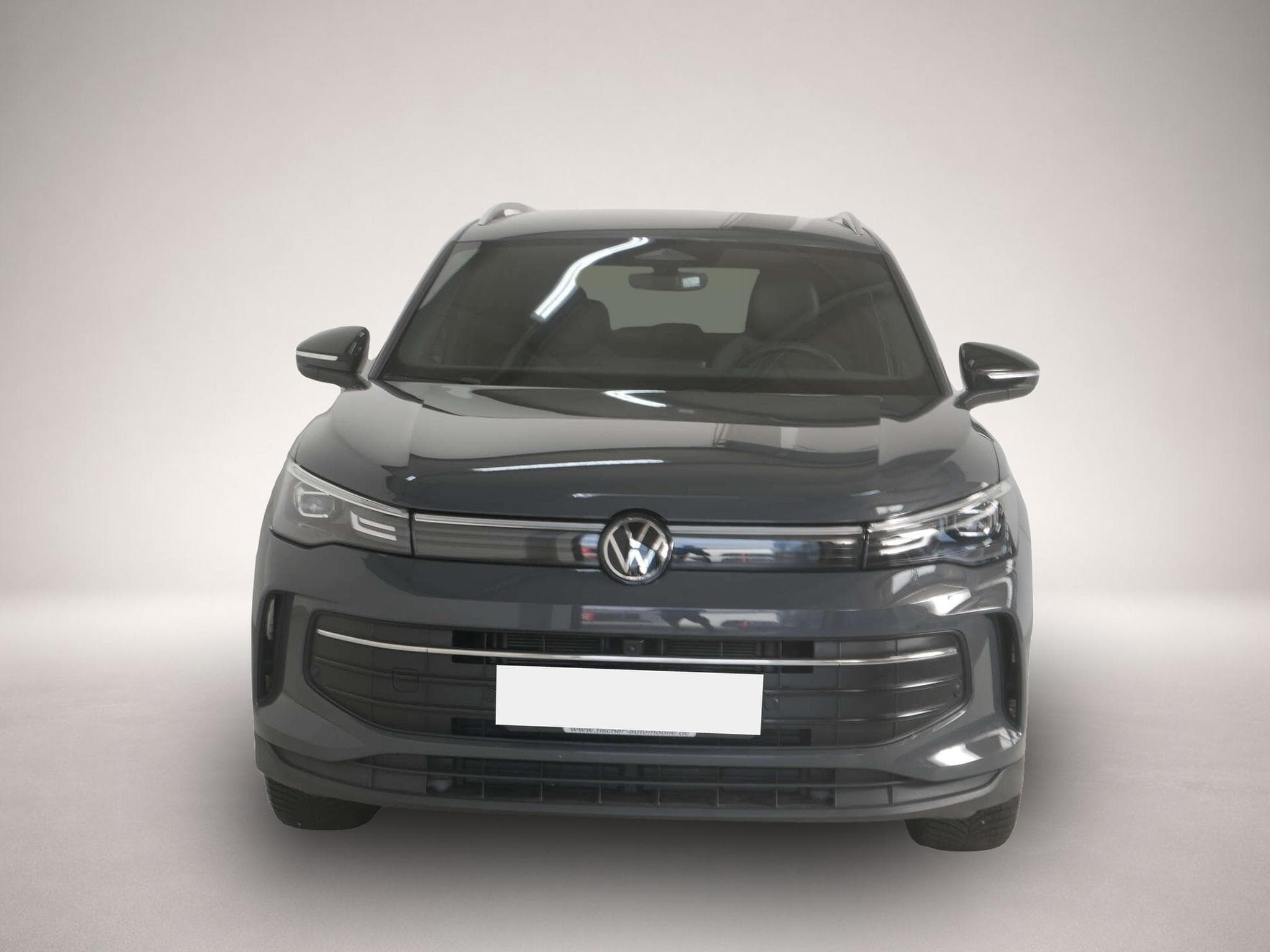VW Tiguan (2025) - Photo 2