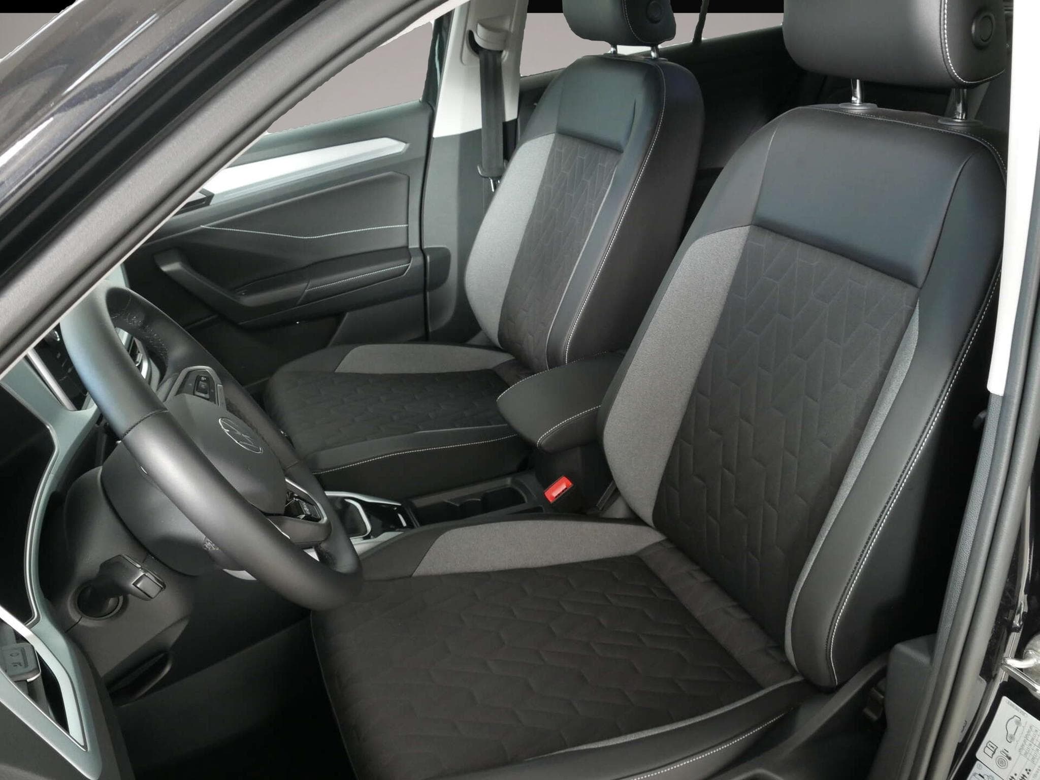 VW T-Roc (2025) - Photo 6