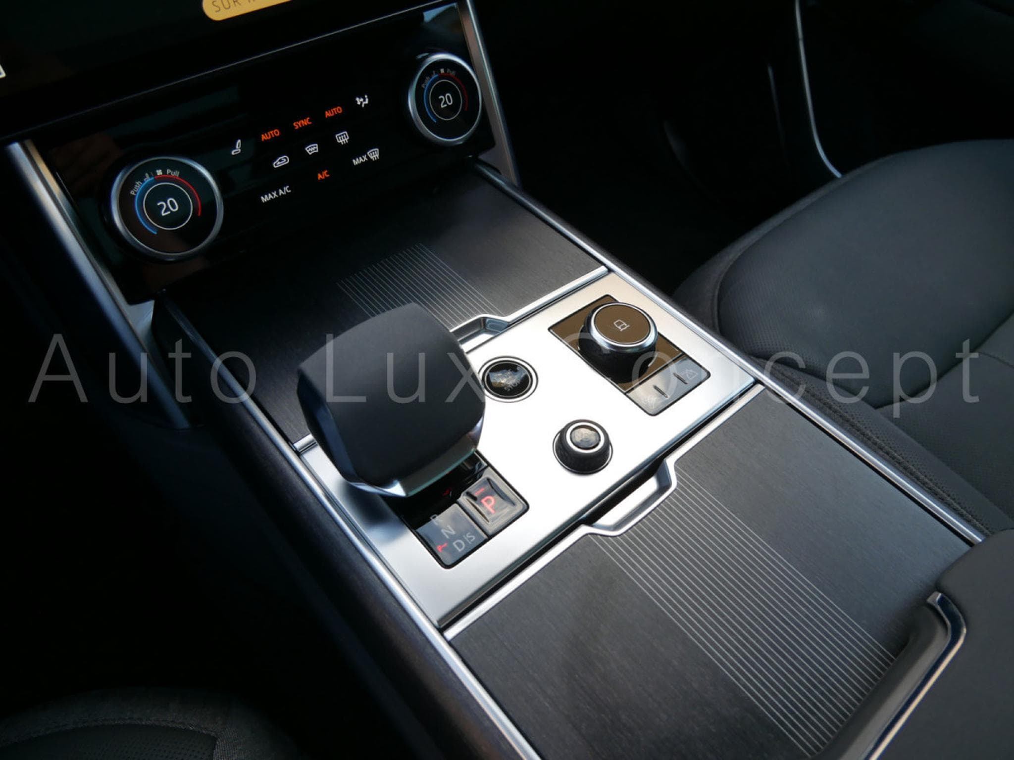 Land-Rover Range Rover P530 First Edition (2022) - Photo 22