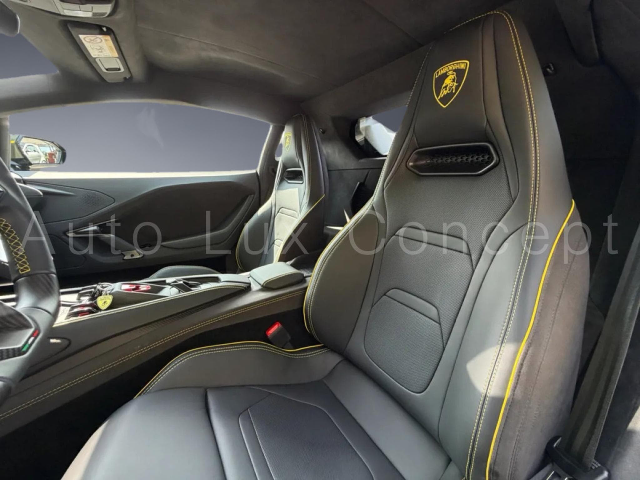 Lamborghini Temerario Ad Personam (2026) - Photo 12