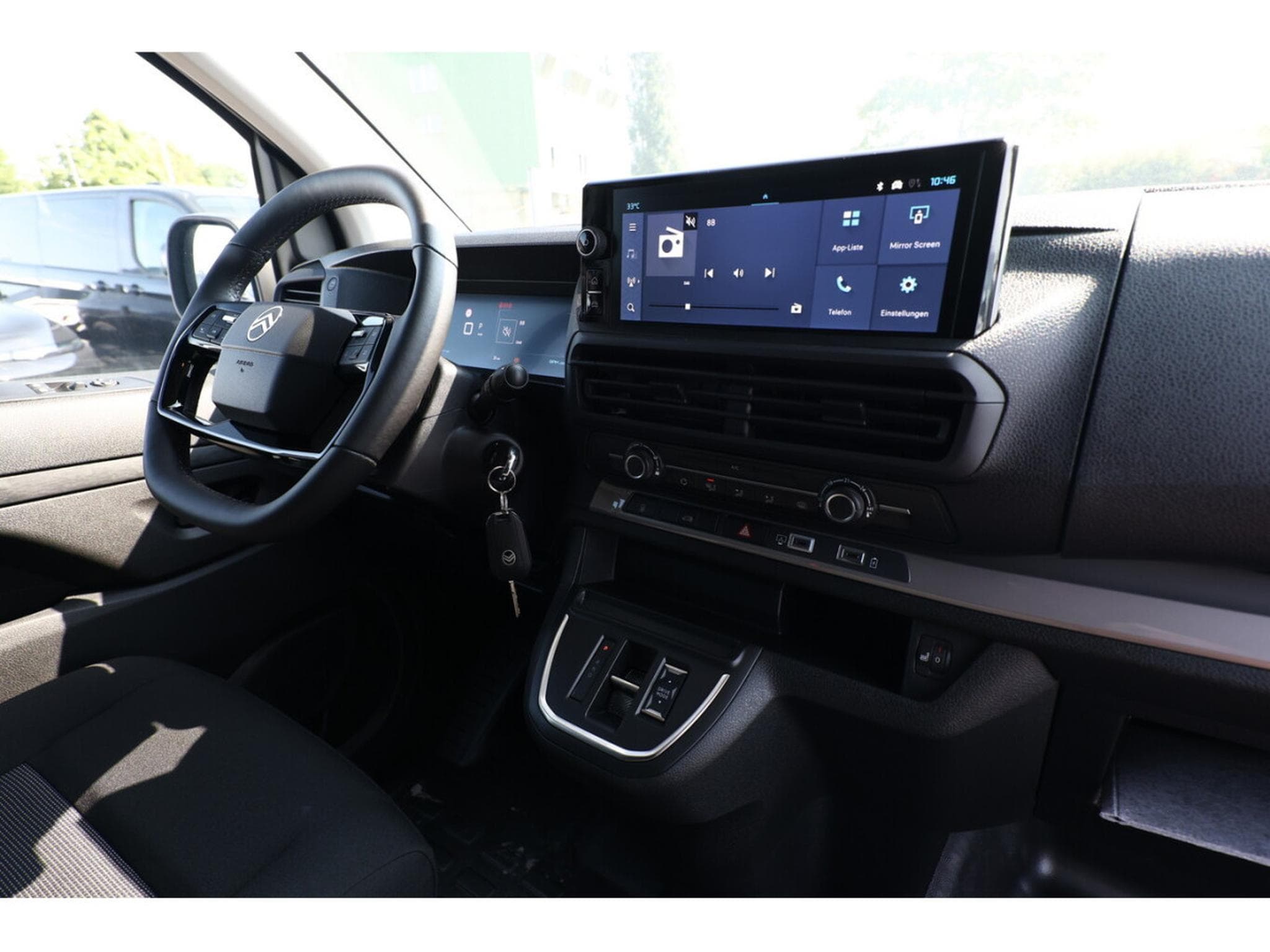 Citroën Jumpy 2.0 BlueHDI EAT8 180 XL Confort (2026) - Photo 9