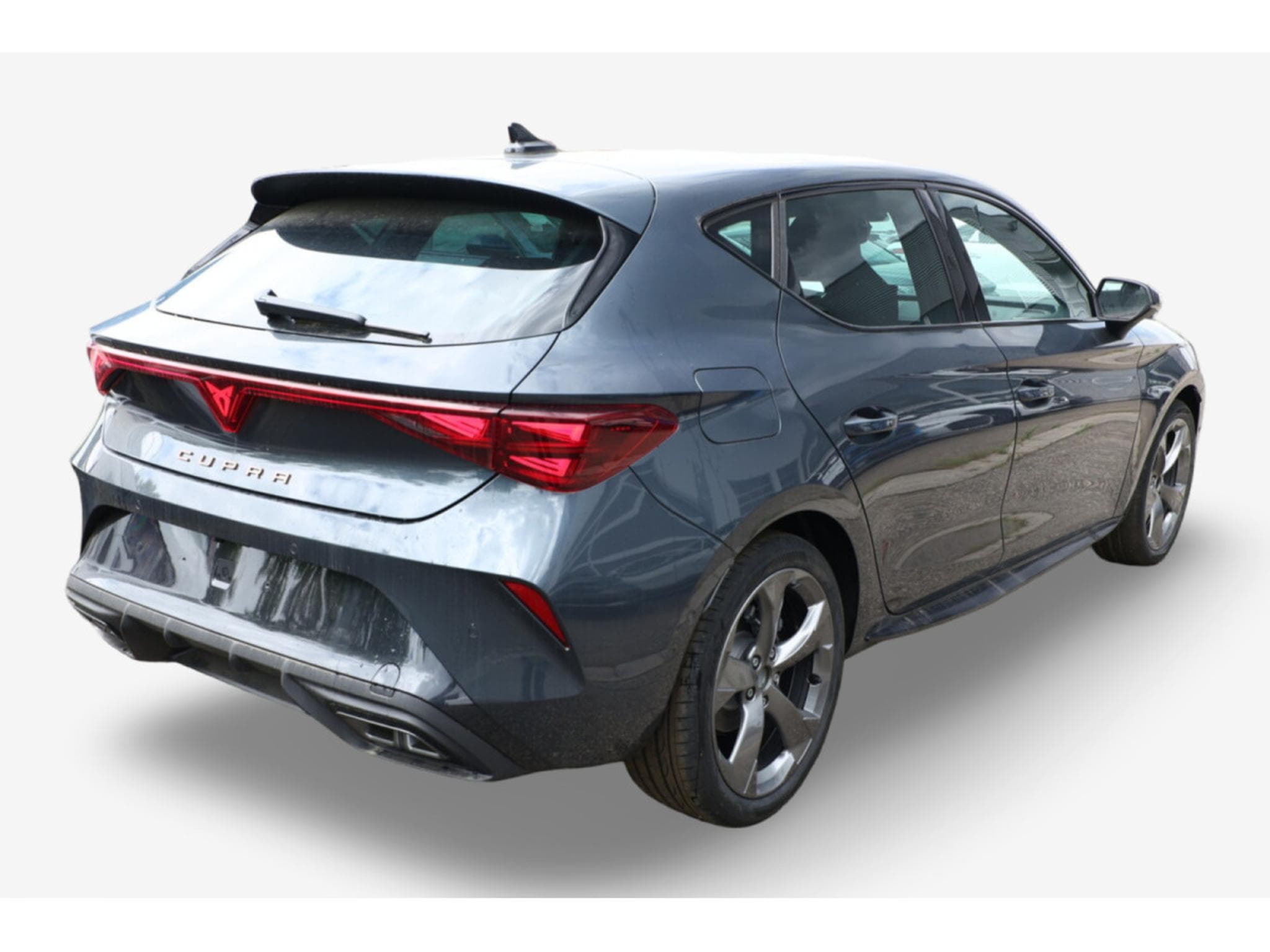 Cupra Leon 1.5 eTSi DSG 150 (2026) - Photo 3