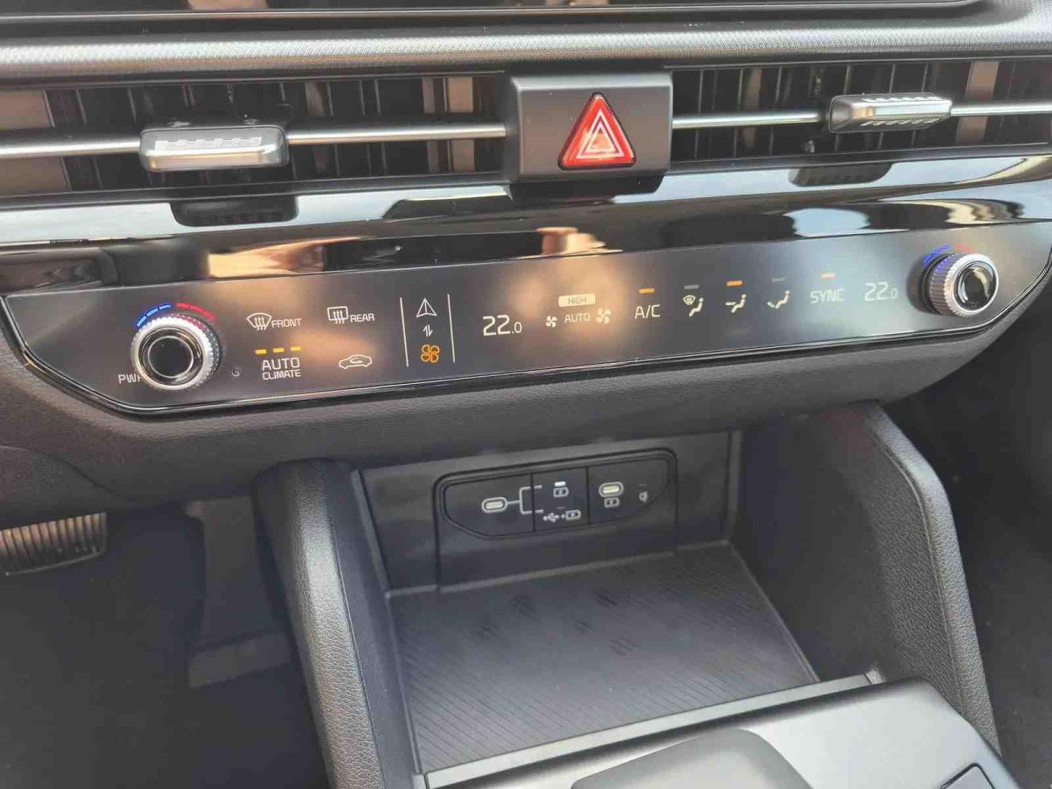 Kia Sportage 1.6 T-GDI AUTO 150 Vision (2025) - Photo 15
