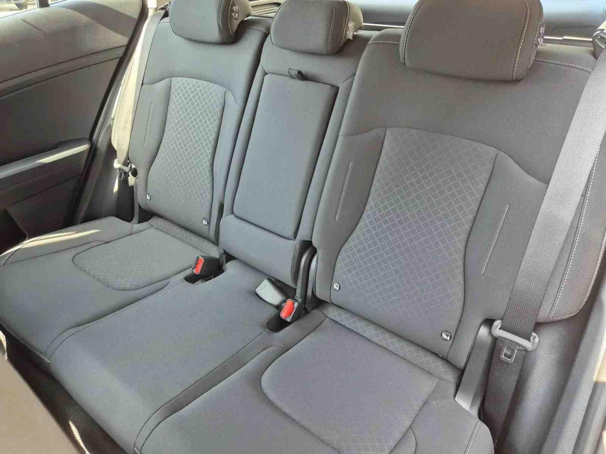 Kia Sportage 1.6 T-GDI AUTO 150 Vision (2025) - Photo 9