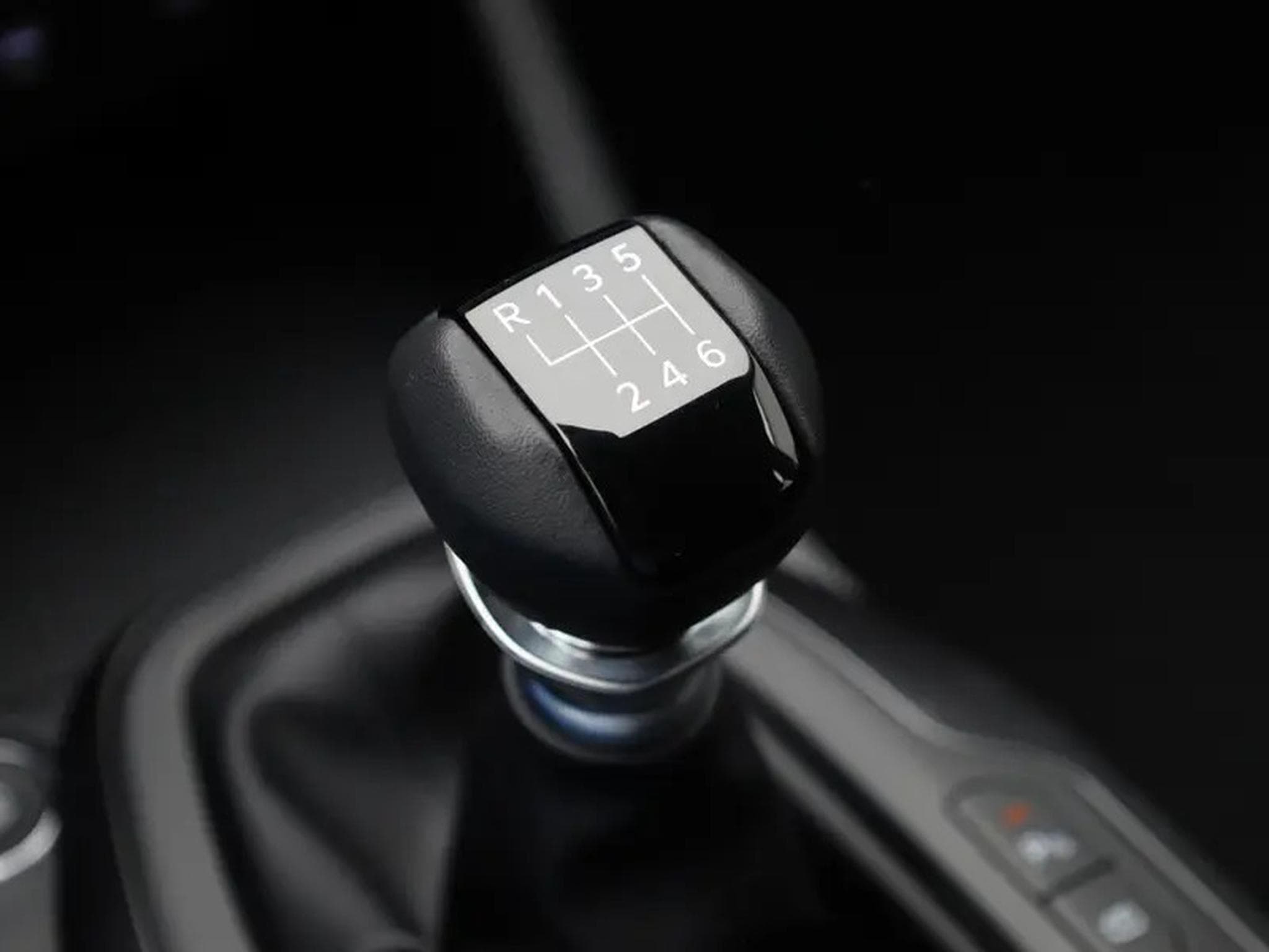 Kia K4 1.0 T-GDI DCT 115 Vision (2026) - Photo 22