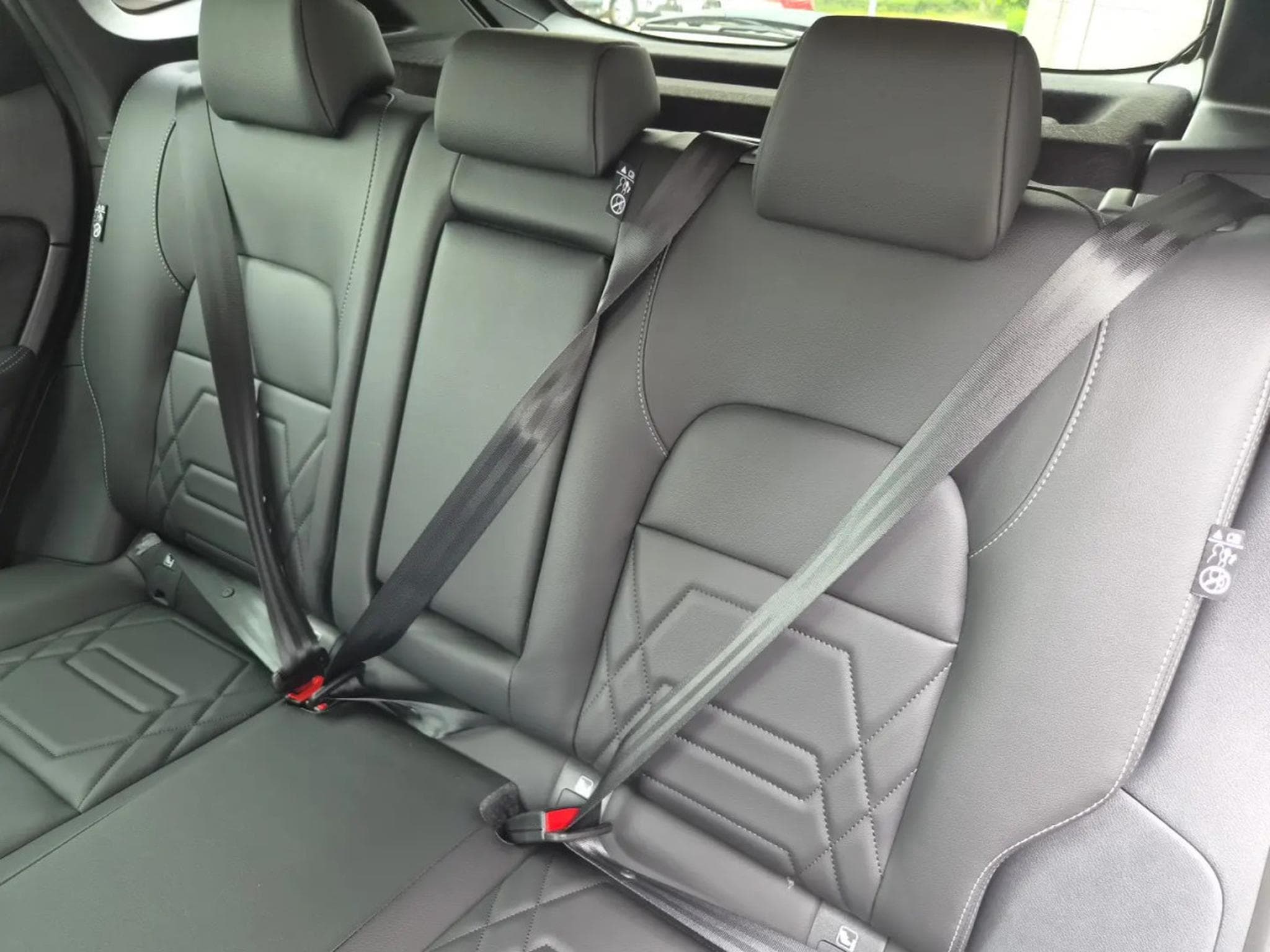 Nissan Qashqai 1.3 mHEV 158 Auto N-Design (2026) - Photo 9