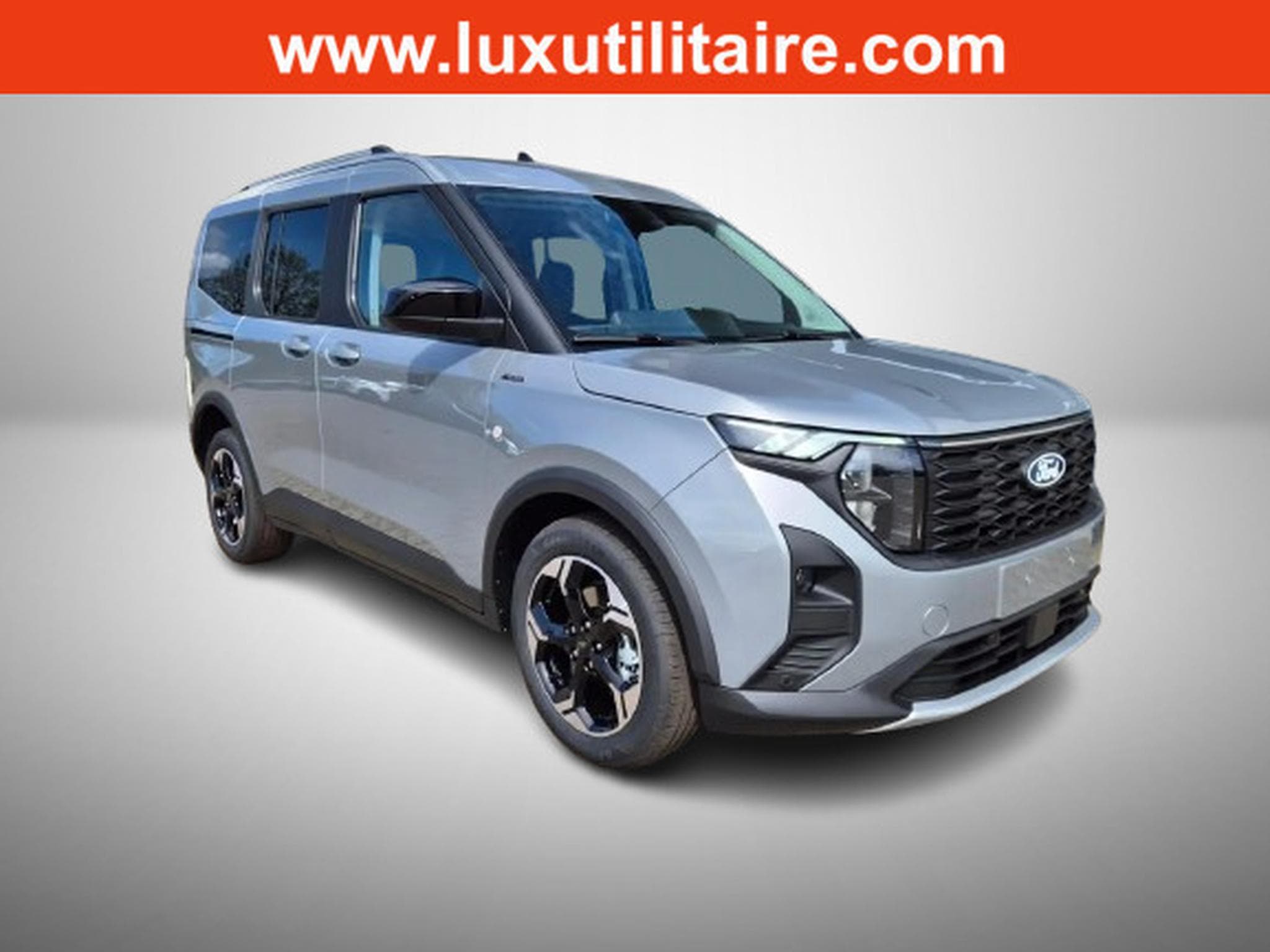 Ford Tourneo 1.0i Ecoboost 125 Active (2026) - Foto 1