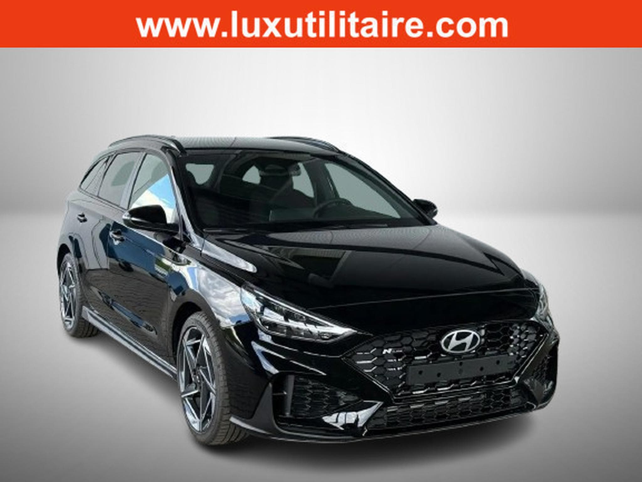 Hyundai i30 1.5 T-GDI mHEV  DCT 140 N-Line (2025) - Foto 1