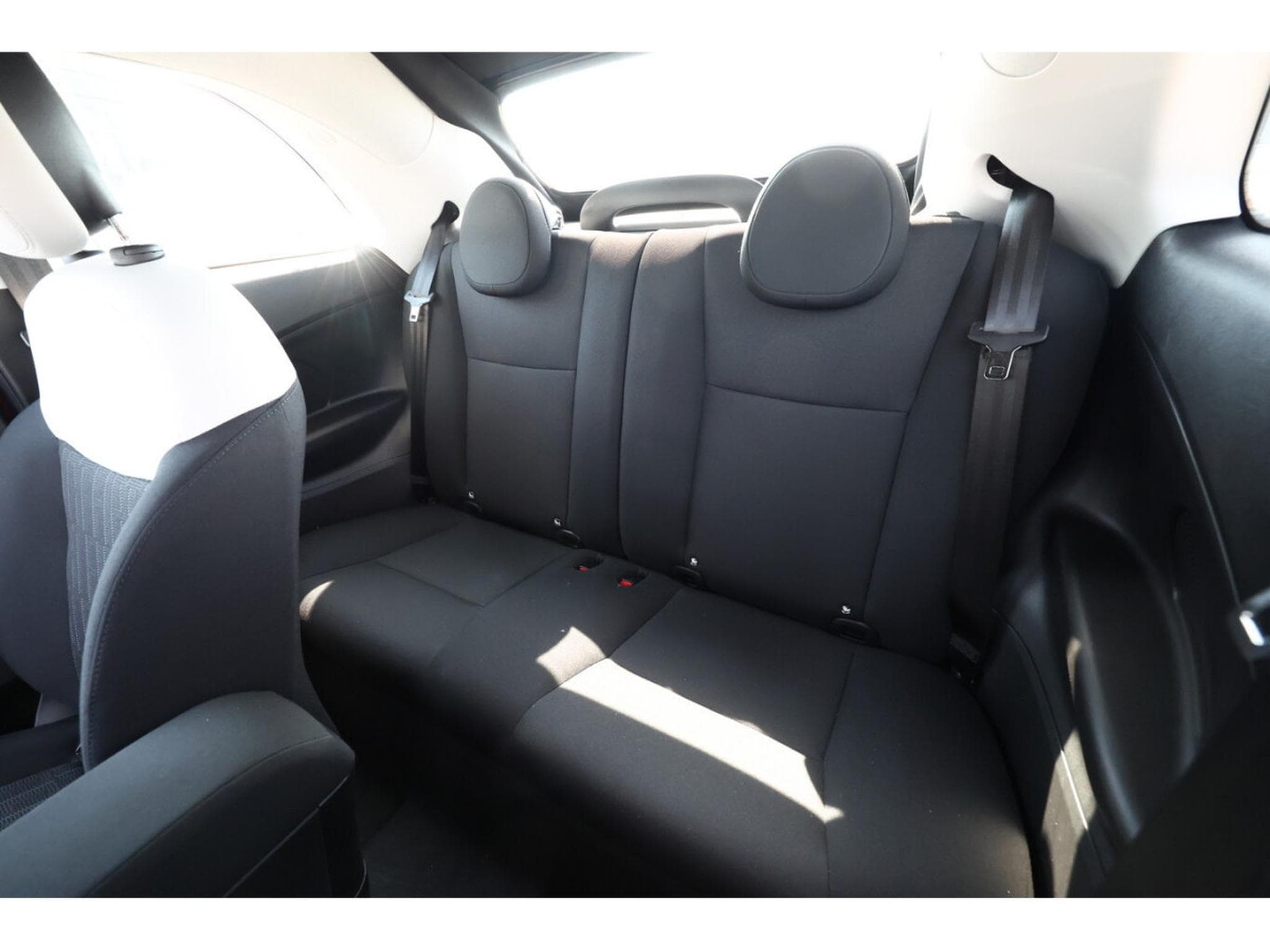 Fiat 500 1.0 Hybrid 65 Cabrio Icon (2026) - Foto 8
