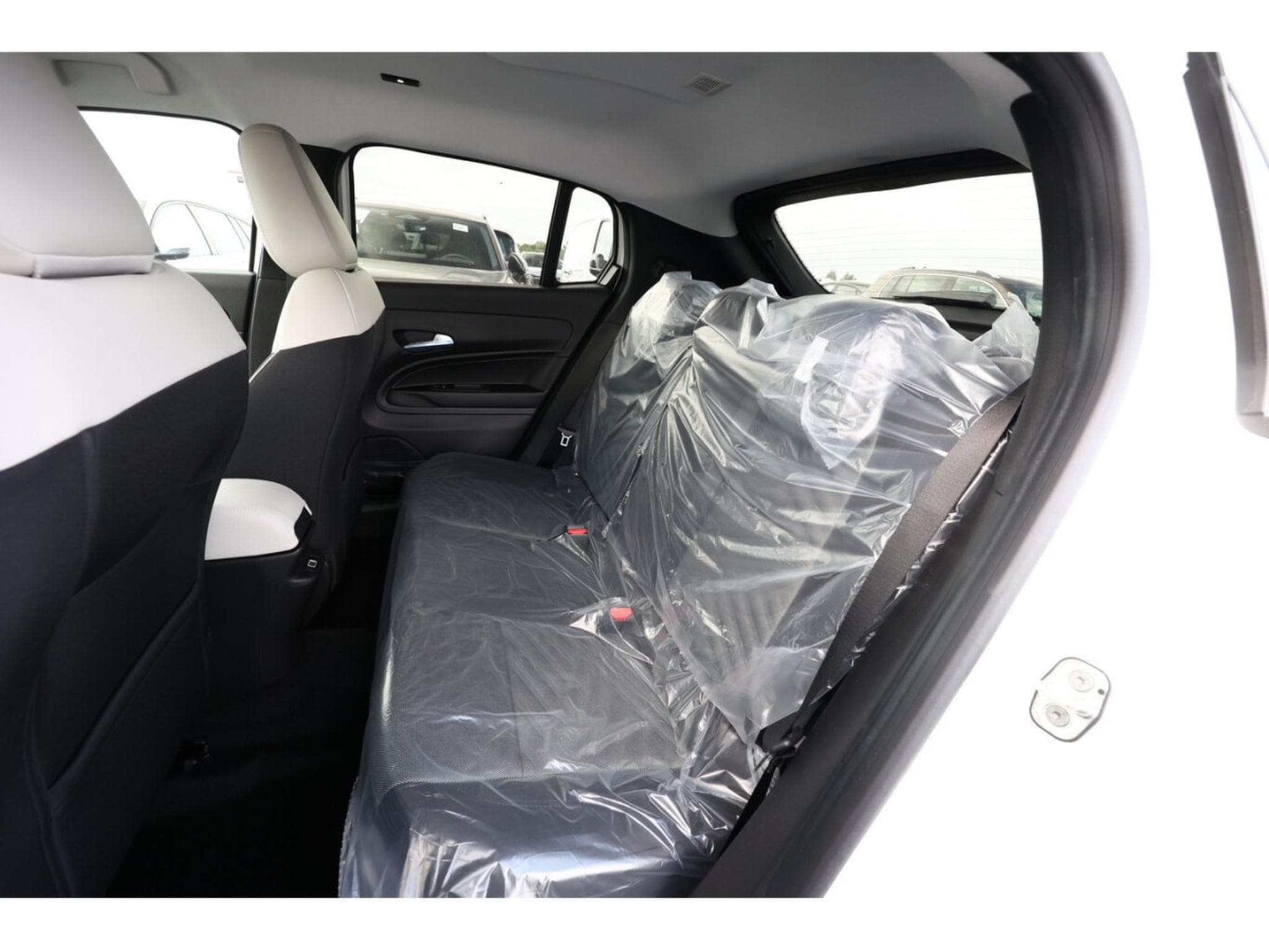 Fiat 600 1.2 Hybrid e-DSC6 La Prima (2026) - Foto 10