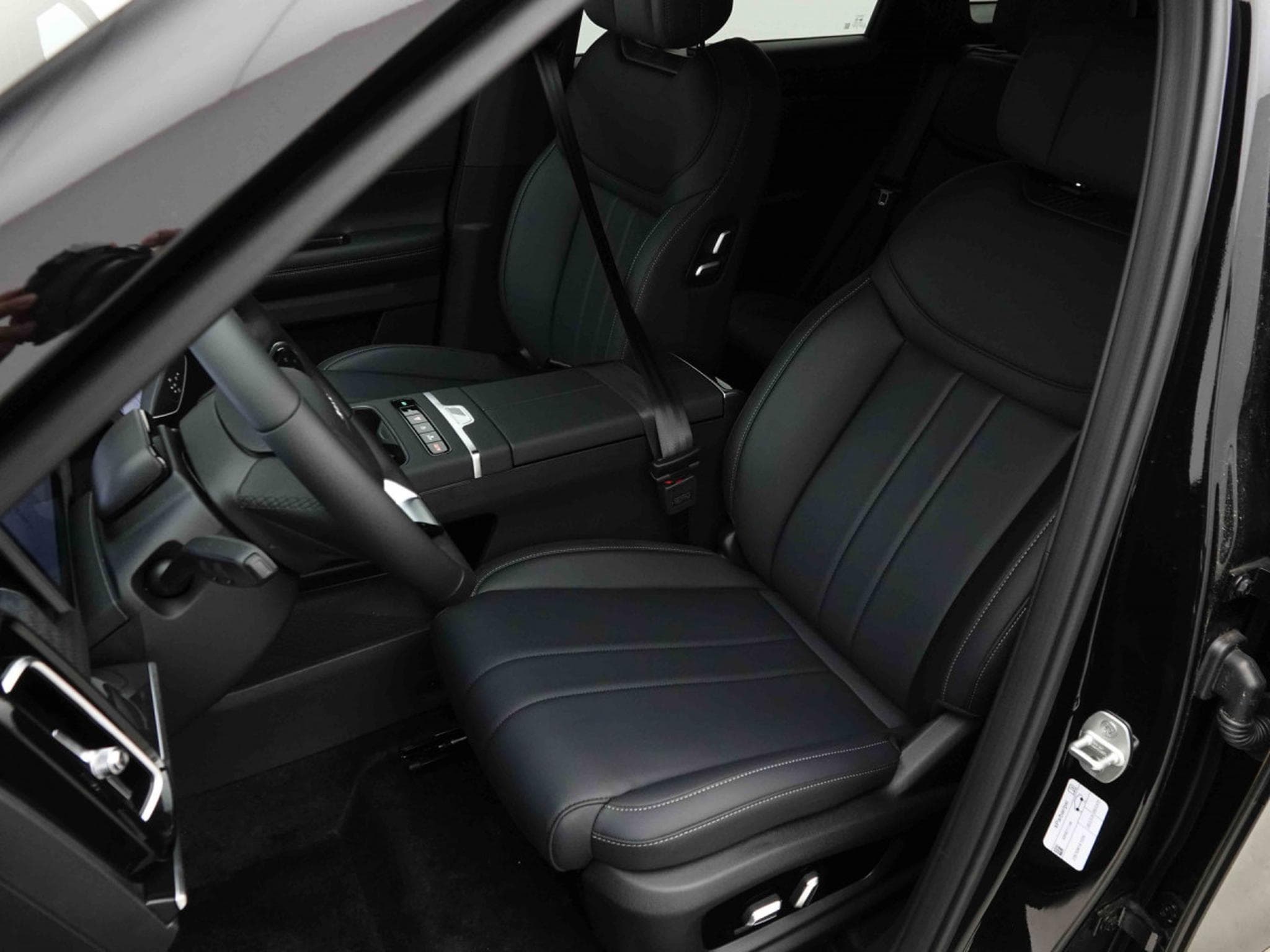 Jaecoo 7 PHEV 1.5 PHEV 279 AUTO Selective (2026) - Foto 8