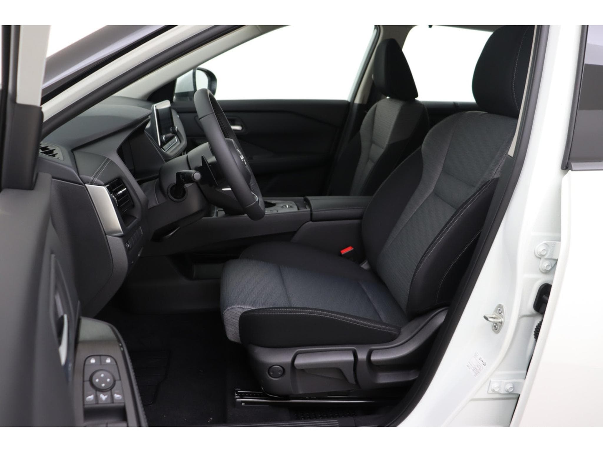 Nissan X-Trail 1.5 VC-T MHEV 163 AUTO Acenta Comfort Pack 7 places (2026) - Foto 10