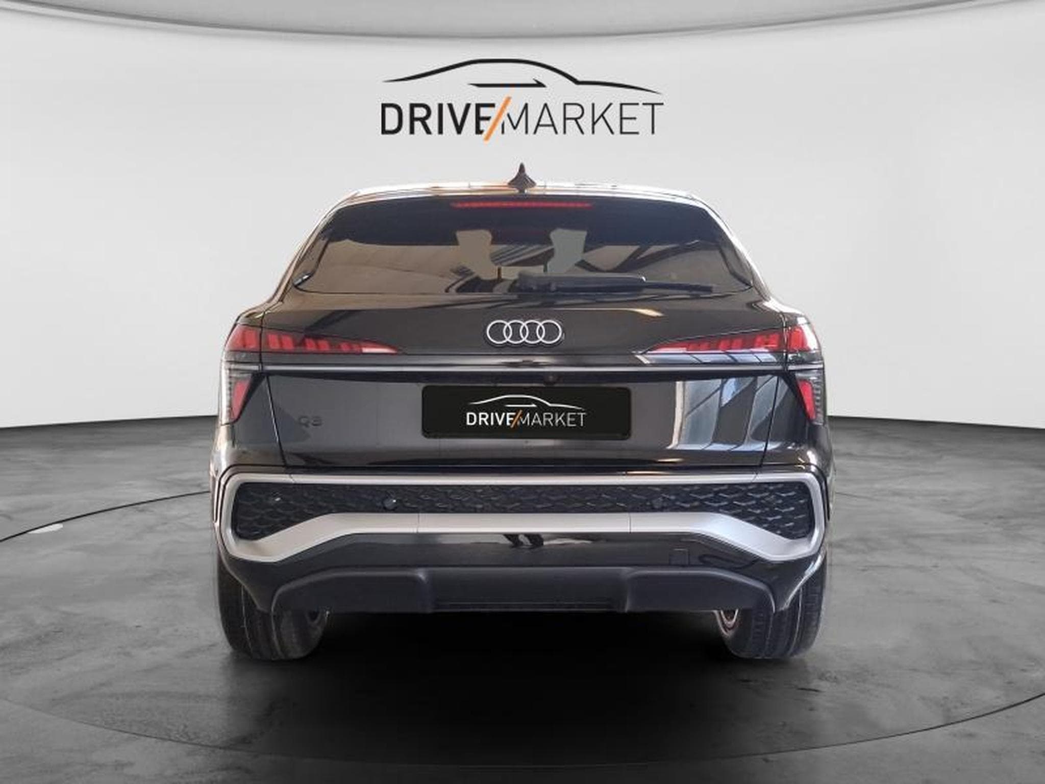Audi Q3 Sportback (2026) - Photo 16