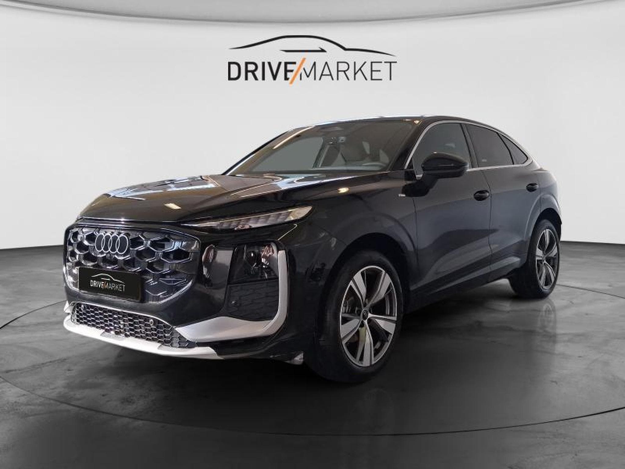 Audi Q3 Sportback (2026) - Photo 18