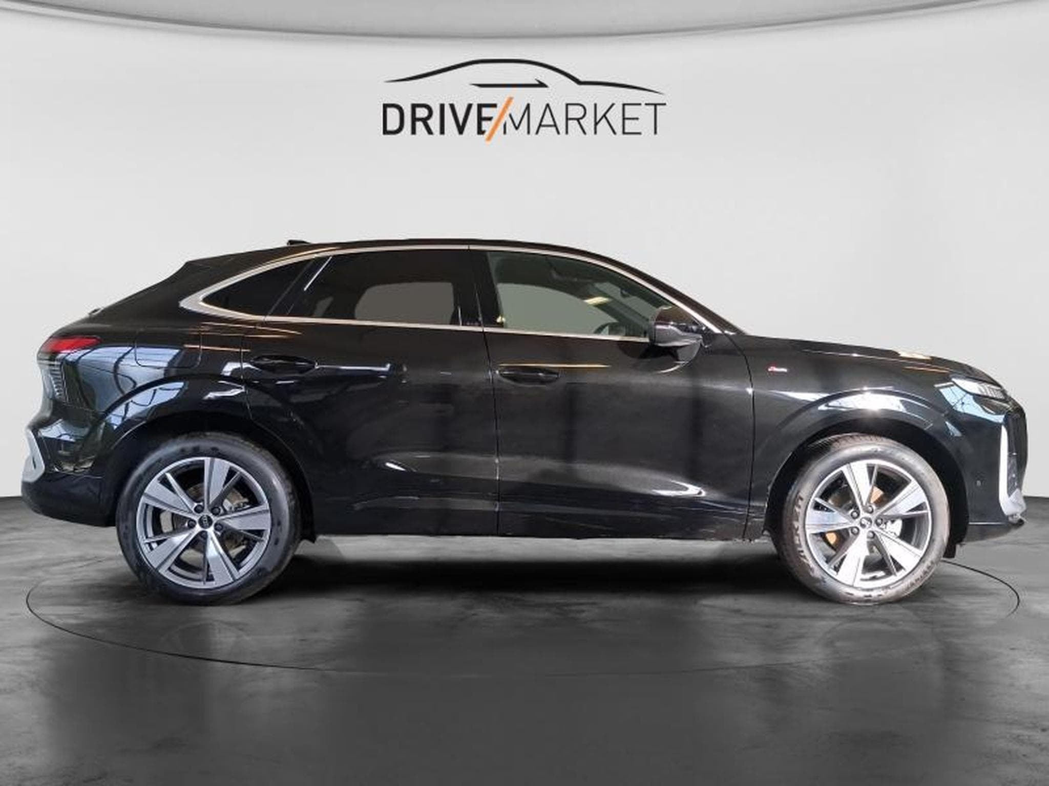 Audi Q3 Sportback (2026) - Photo 19