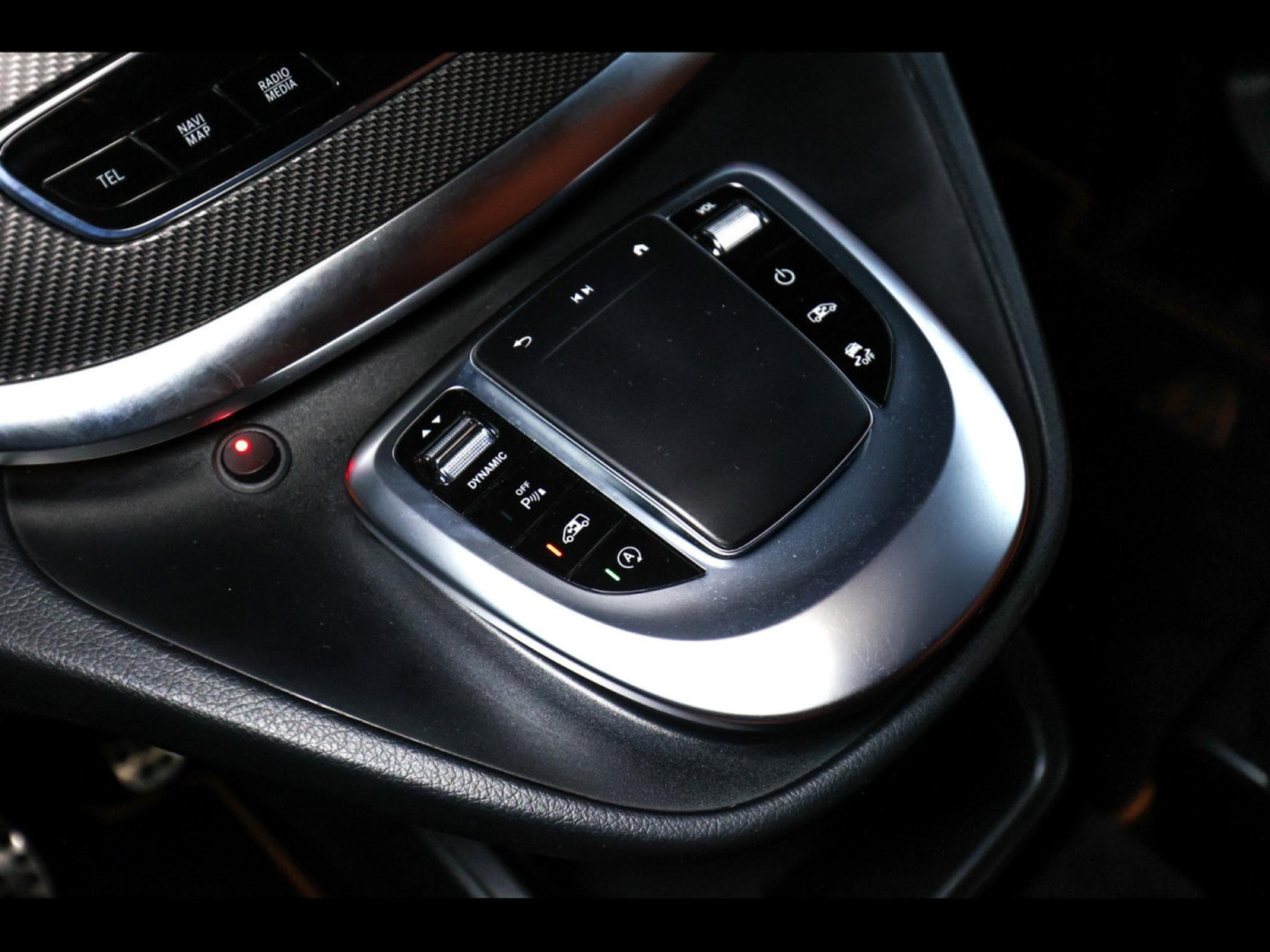 Mercedes V 300 d 4MATIC EXTRALANG AMG-LINE - MH VIP DESIGN (2021) - Photo 21