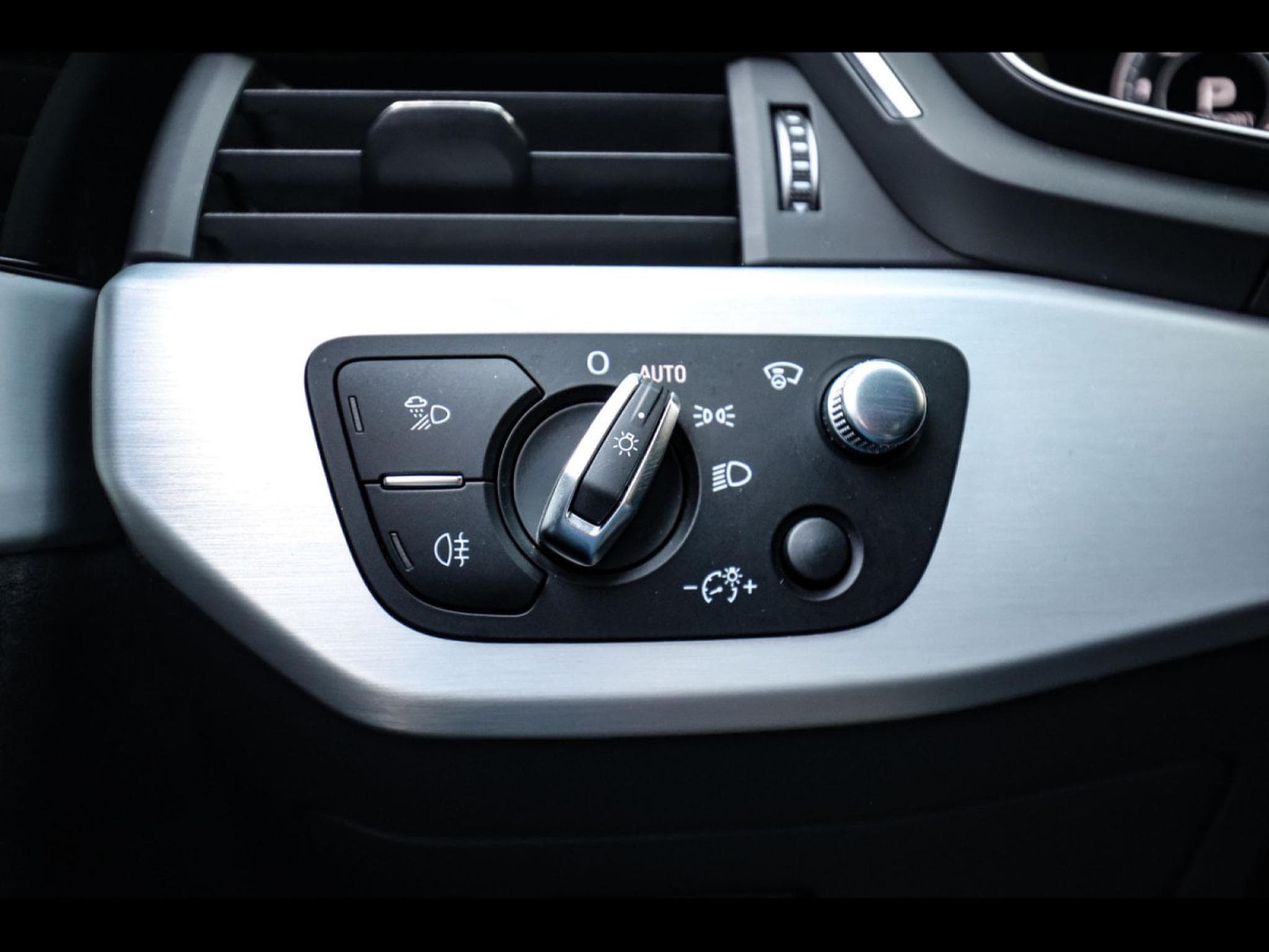 Audi S4 AVANT 3.0 TDI QUATTRO TIPTRONIC - PACK BLACK - NAVARRE BLUE (2023) - Photo 25