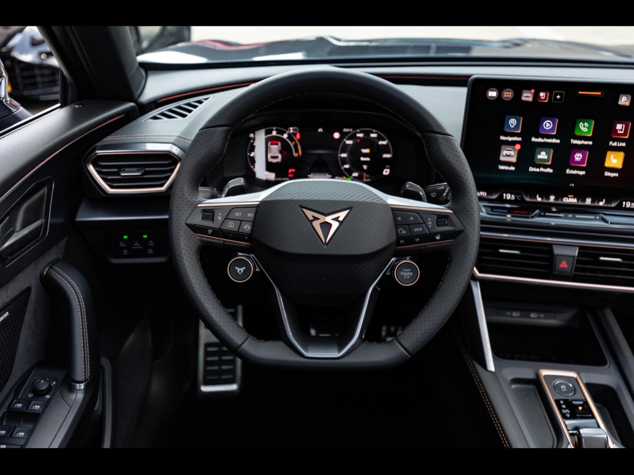 Cupra Formentor VZ 2.0 TSI 333 DSG7 4DRIVE (FACELIFT) - PACK SKYLINE - MAGNE (2025) - Photo 10