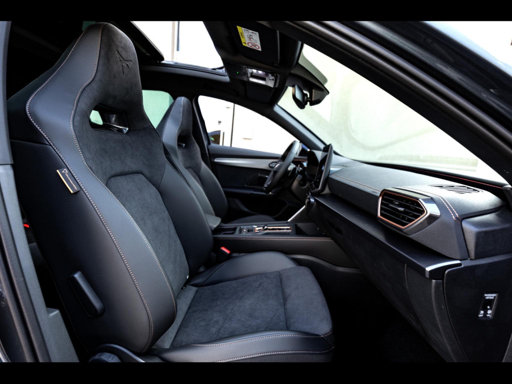 Cupra Formentor VZ 2.0 TSI 333 DSG7 4DRIVE (FACELIFT) - PACK SKYLINE - MAGNE (2025) - Photo 16