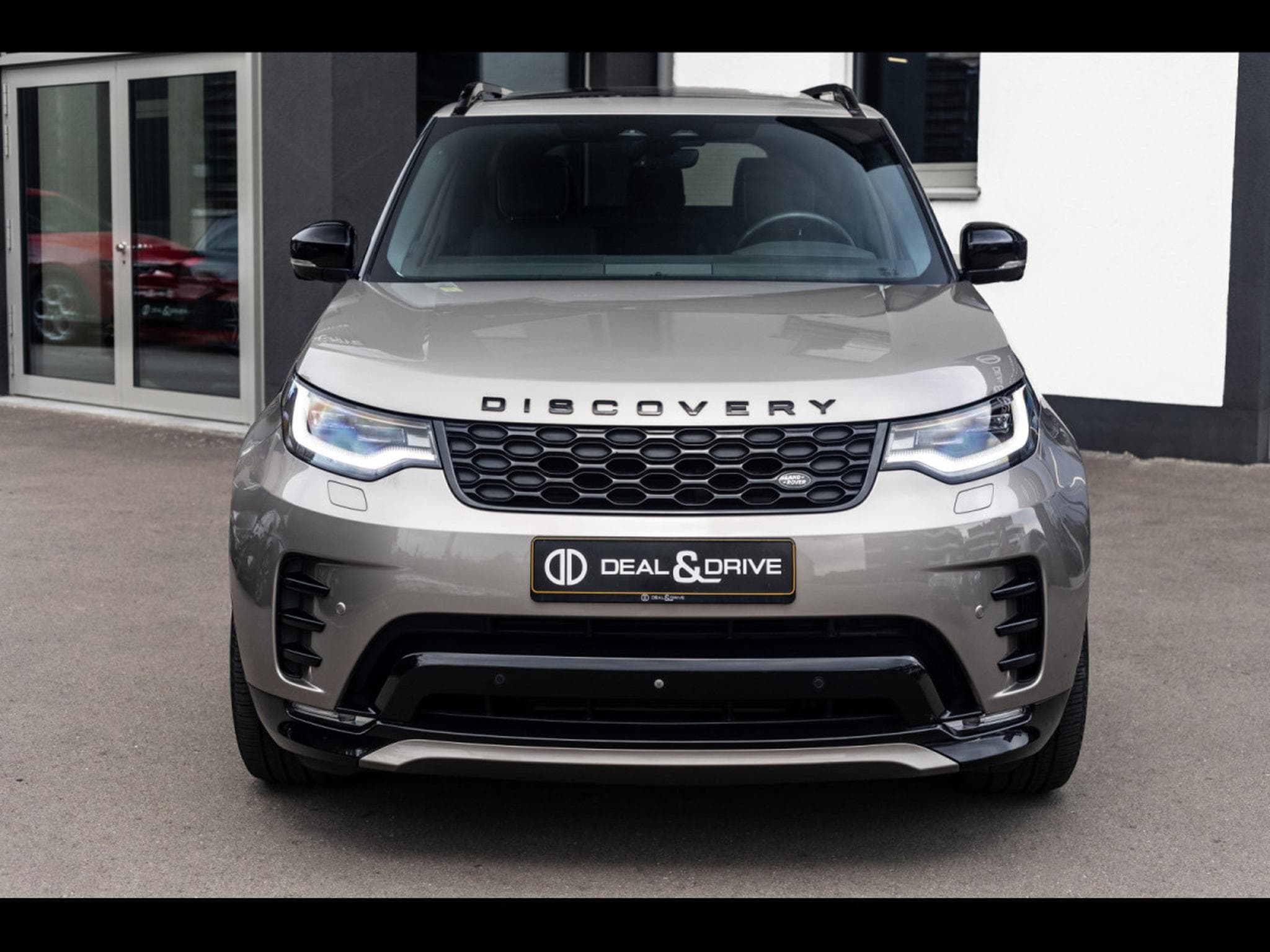 Land-Rover Discovery 3.0 D250 MHEV AWD R-DYNAMIC HSE - 7 PLACES - PACK DYNAMIC BL (2021) - Photo 5