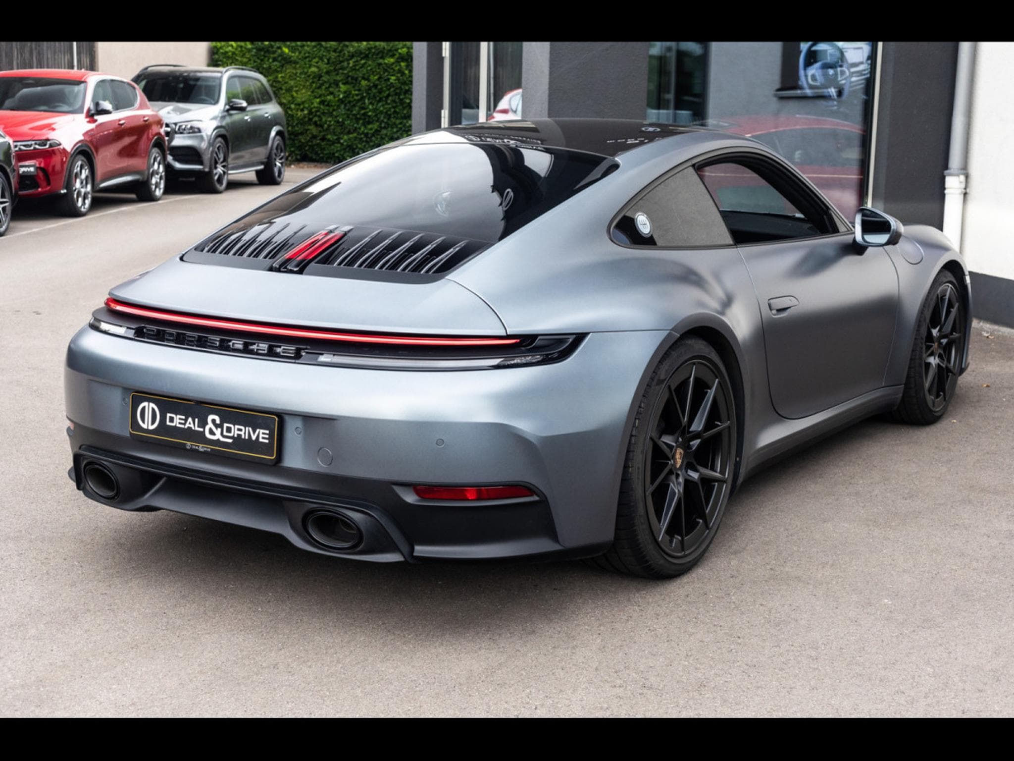 Porsche 911 (992.2) CARRERA T COUPE 6-SPEED MANUAL - VANADIUM GREY + SAT (2025) - Photo 7