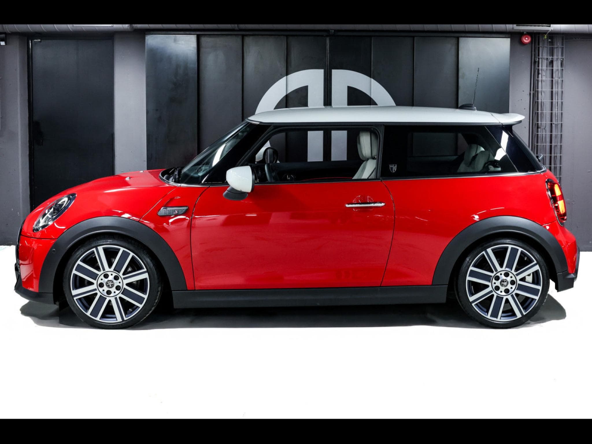 Mini Cooper S 3 PORTES YOURS TRIM - CHILI RED (2022) - Photo 2