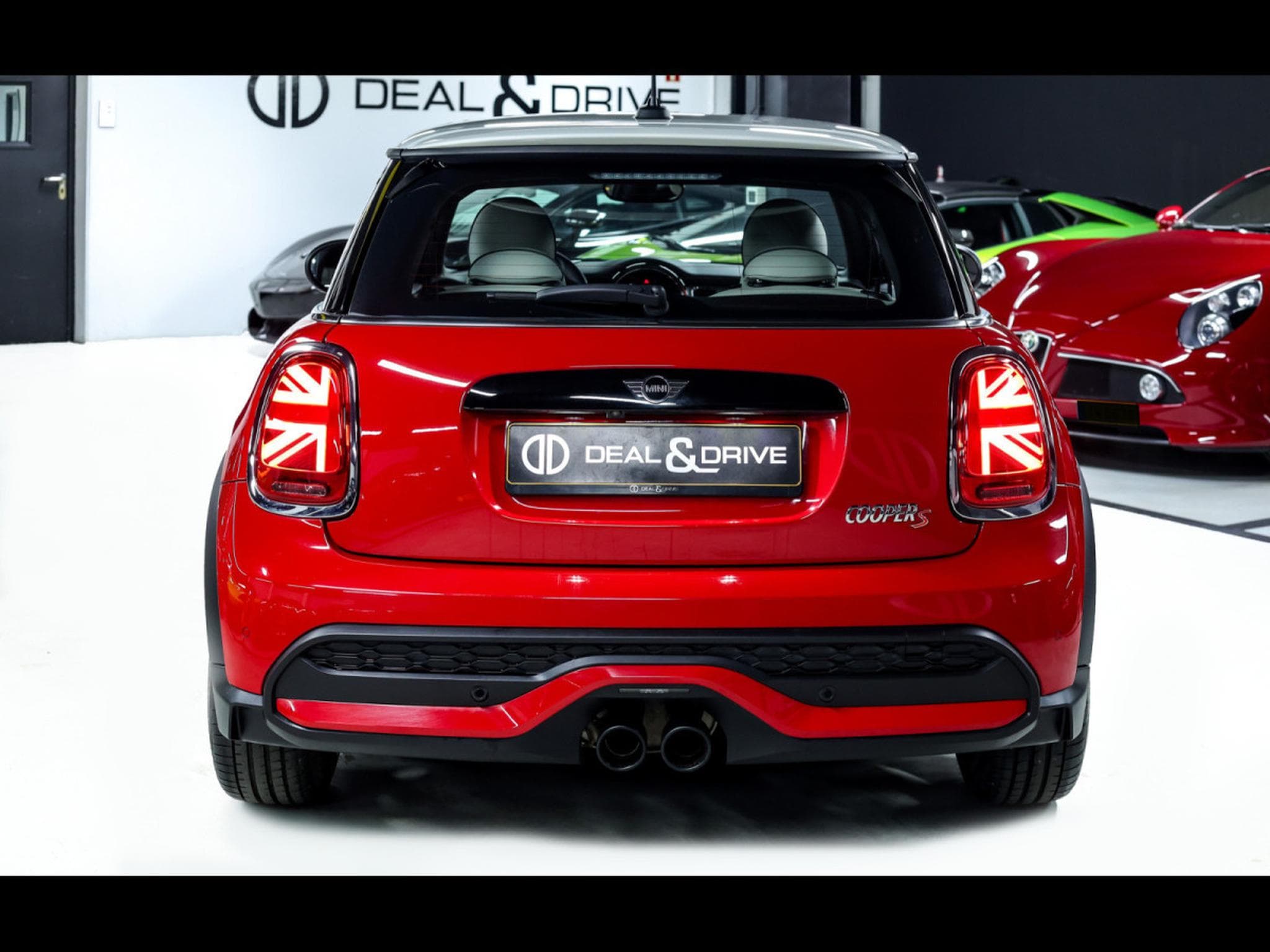 Mini Cooper S 3 PORTES YOURS TRIM - CHILI RED (2022) - Photo 4