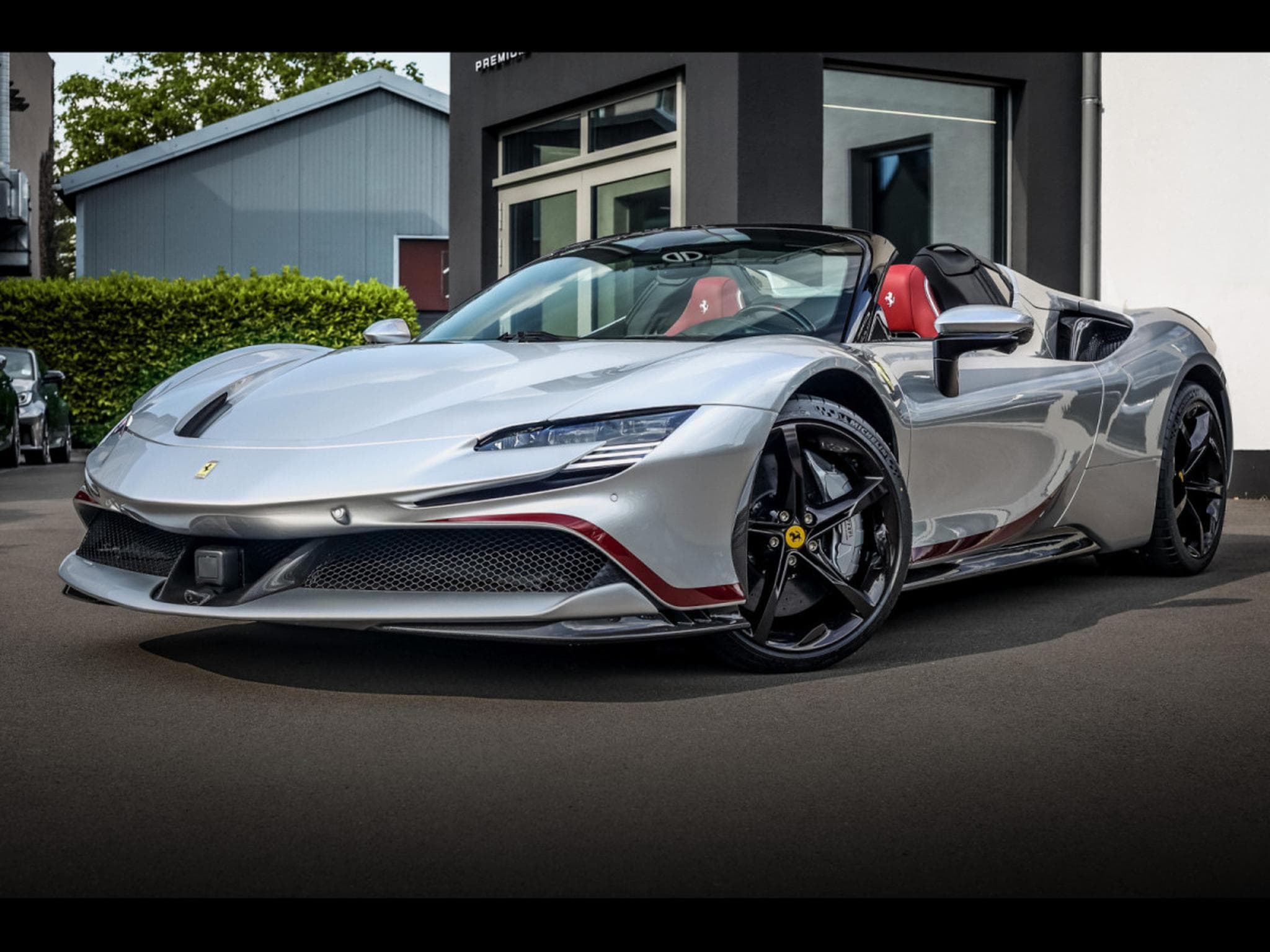 Ferrari SF90 ATELIER (1000 CH) - SANUSILVER X NERO PUROSANGUE - PPF (2025) - Photo 1